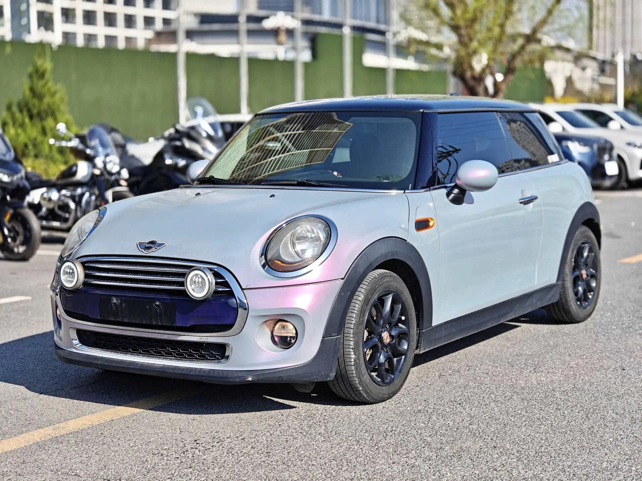 MINI MINI