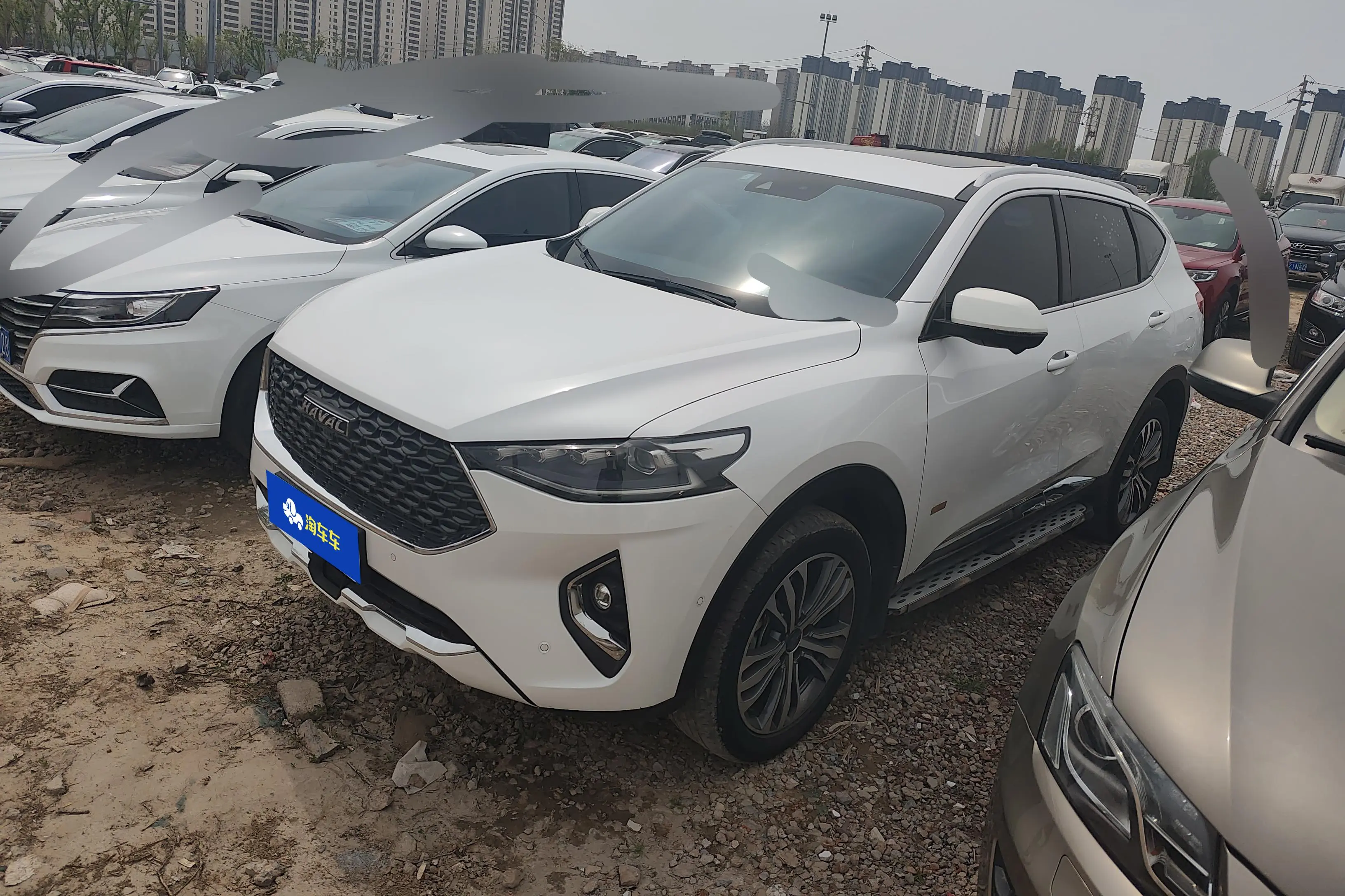Haval F7