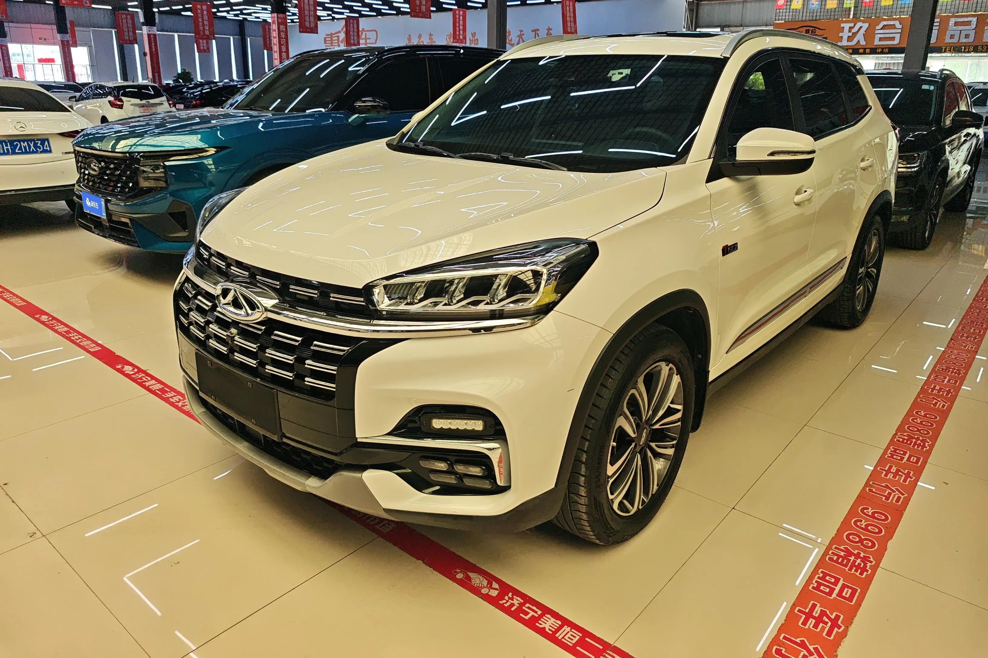 Chery Tiggo 8