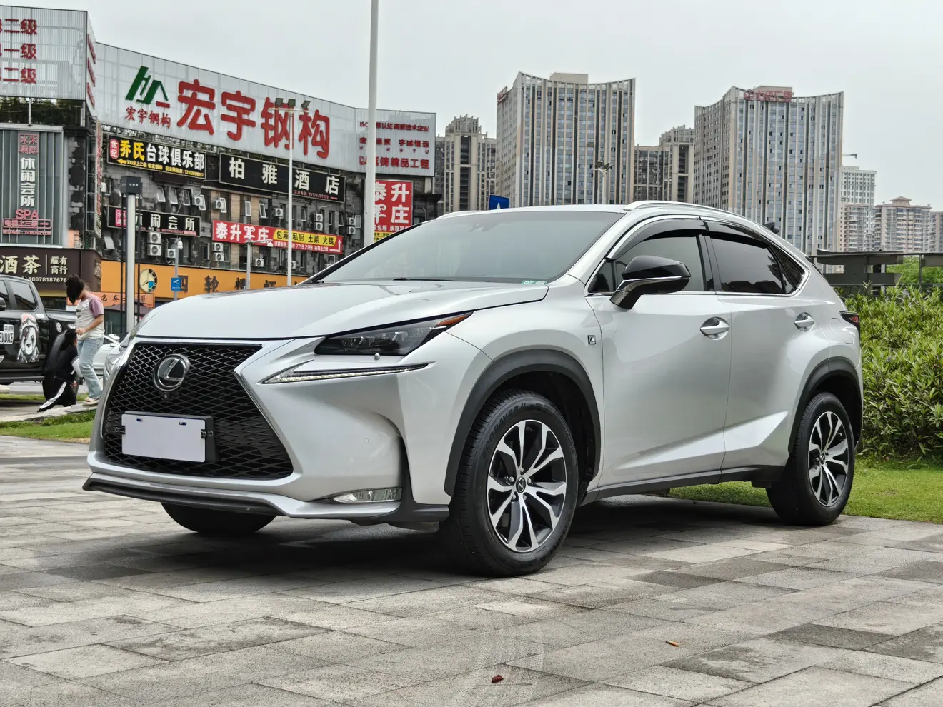 Lexus NX