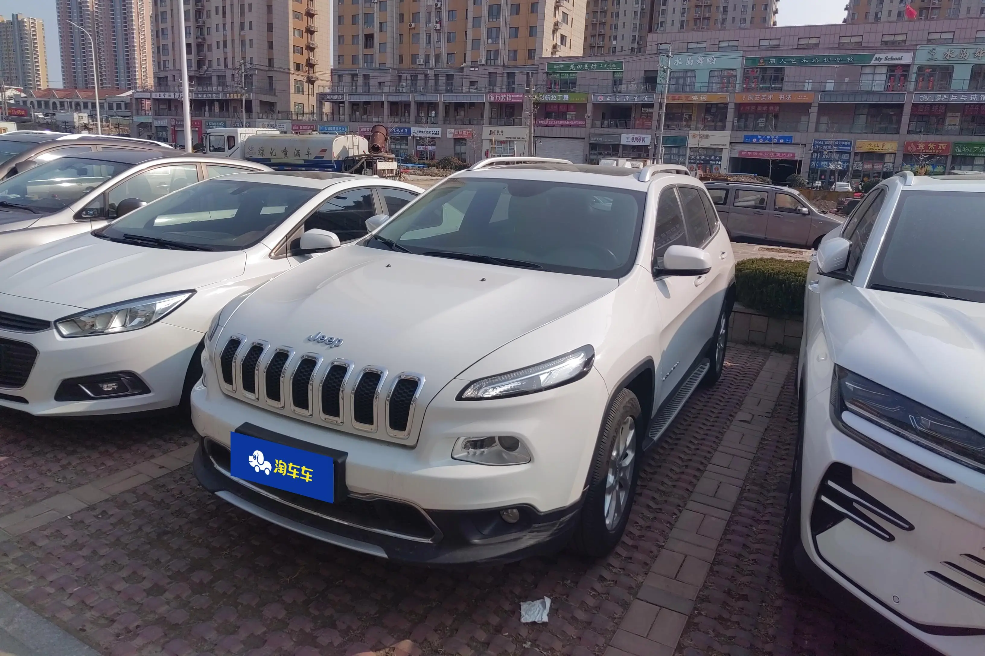 Jeep Cherokee