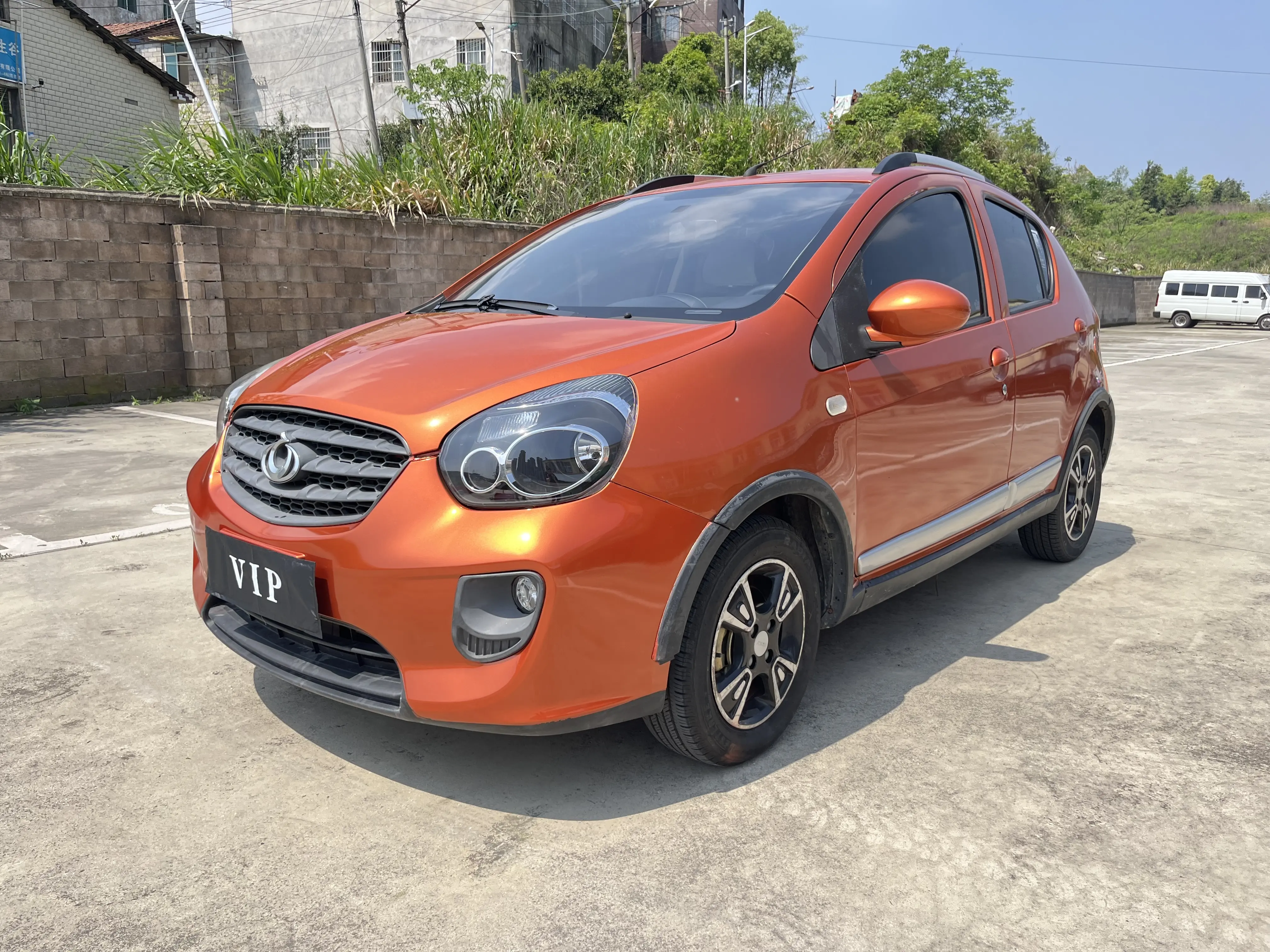 Geely Classic panda