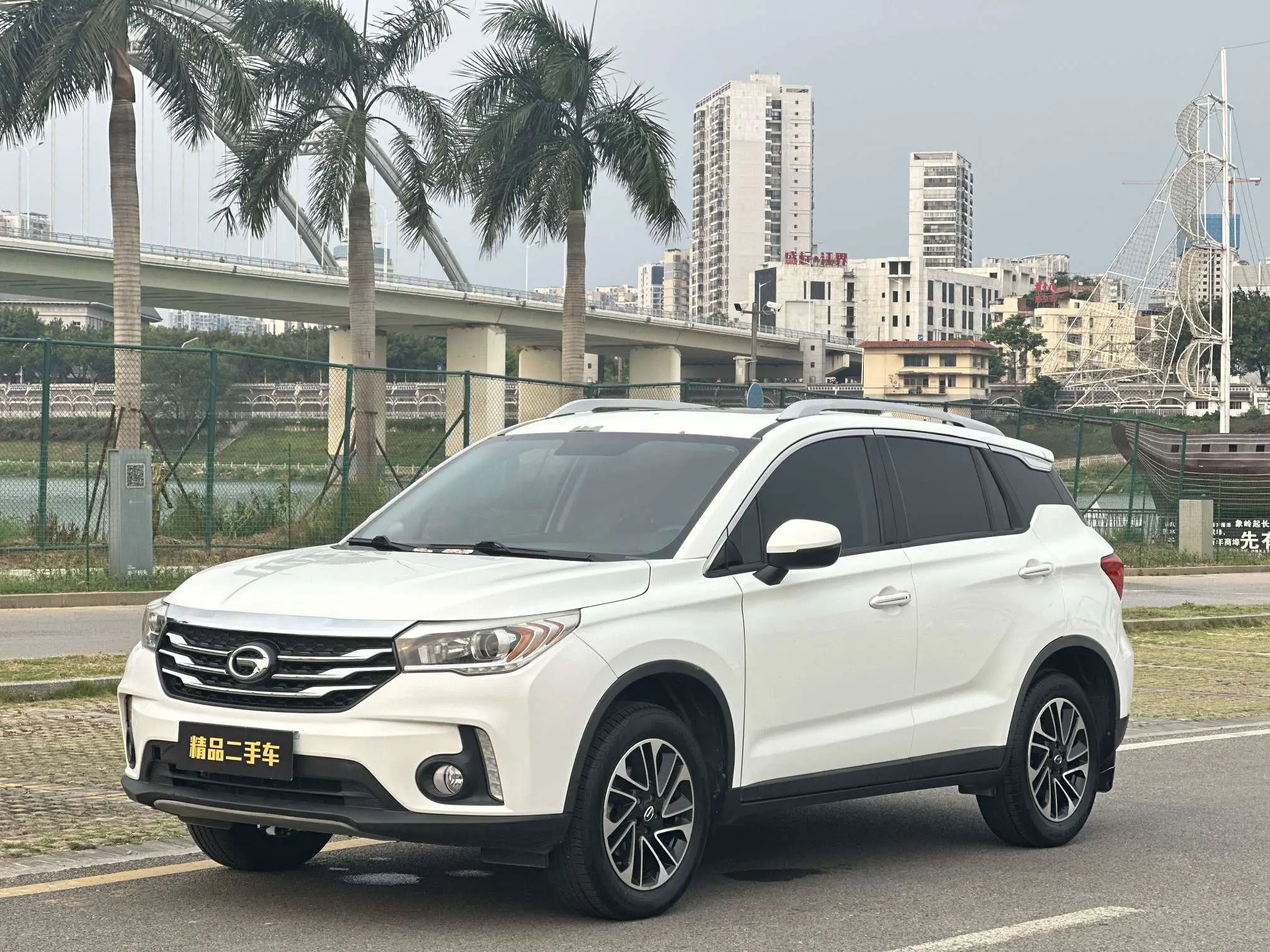 GAC Trumpchi GS4