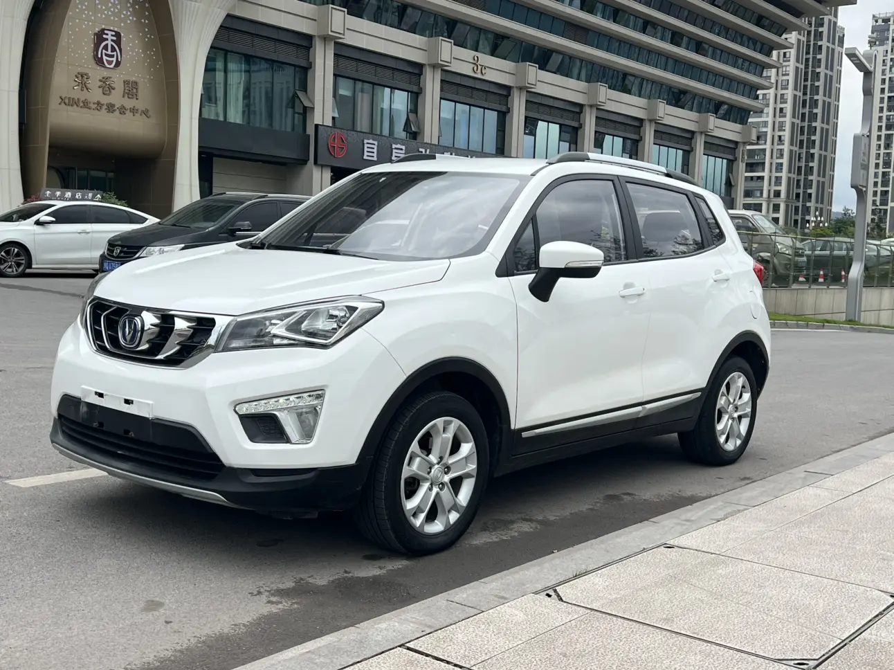 Changan CS15