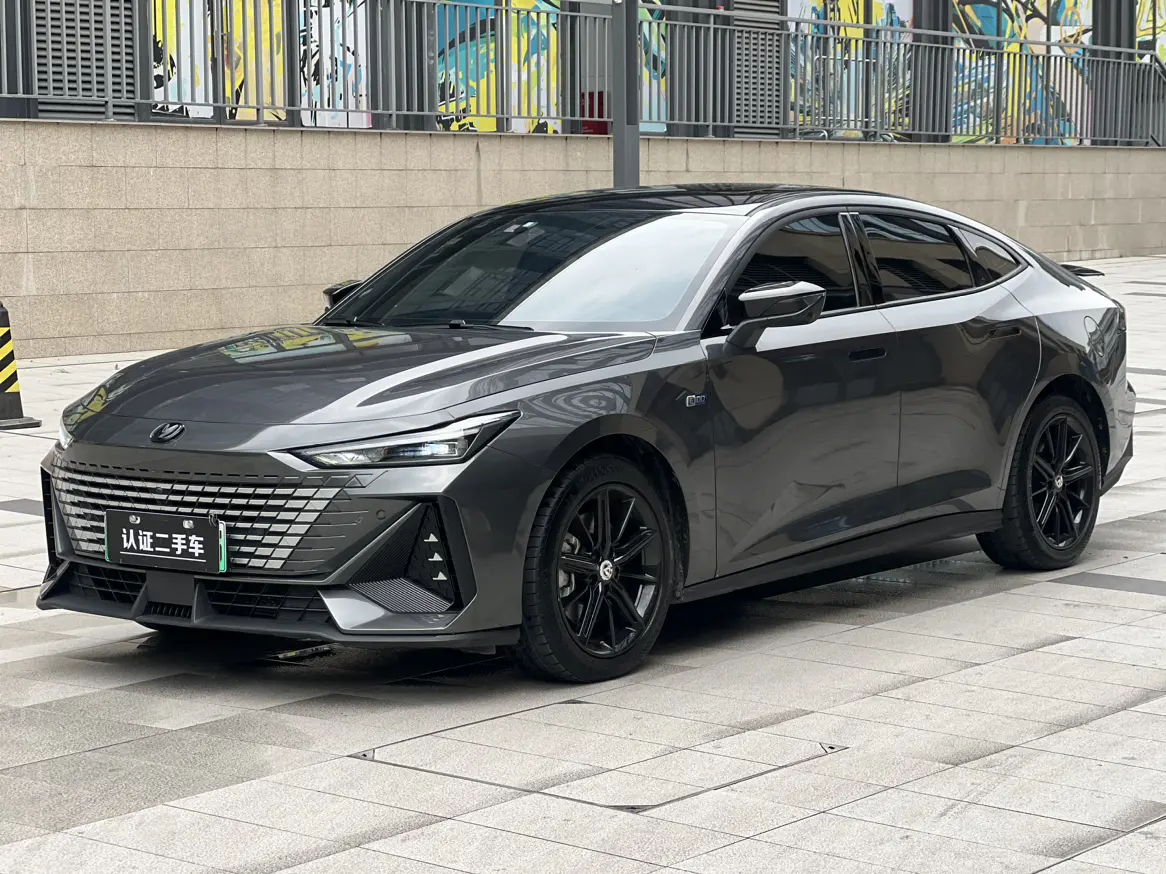 Changan UNI-V