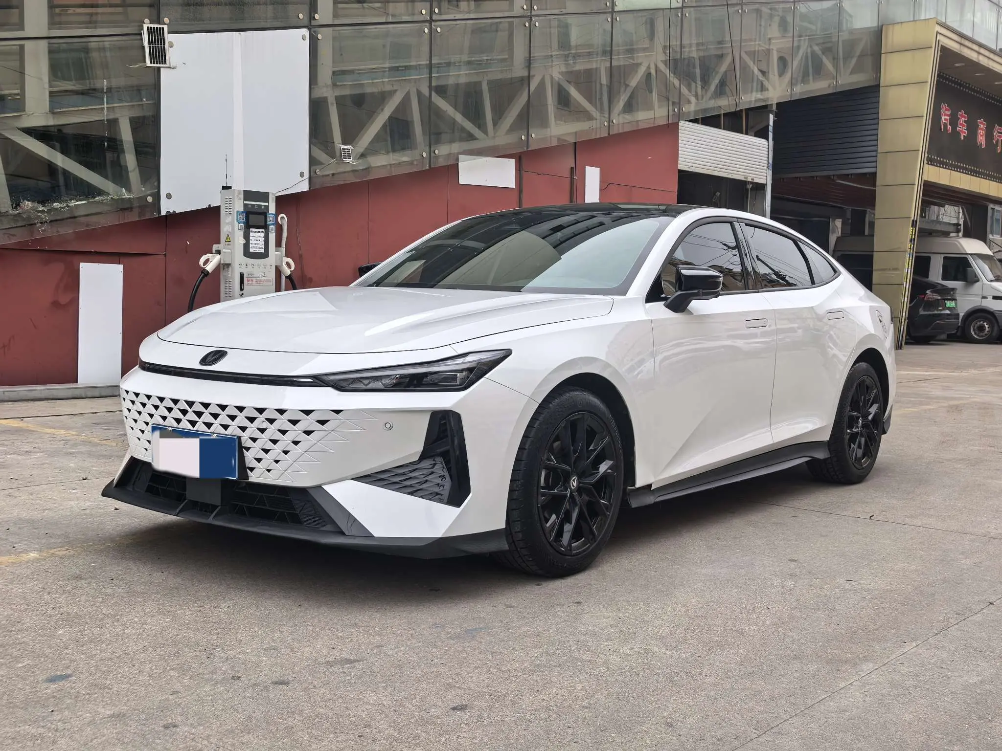Changan UNI-V