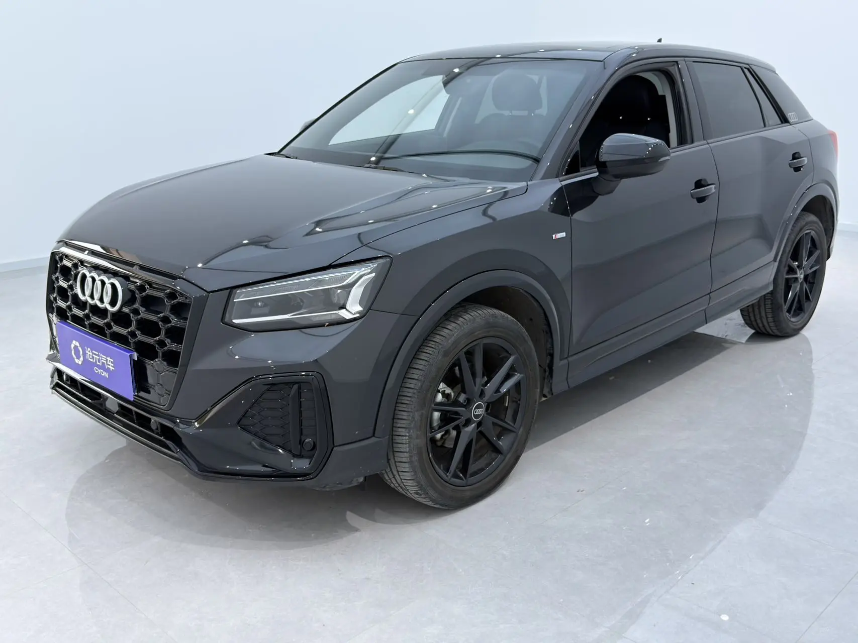 Audi Q2L