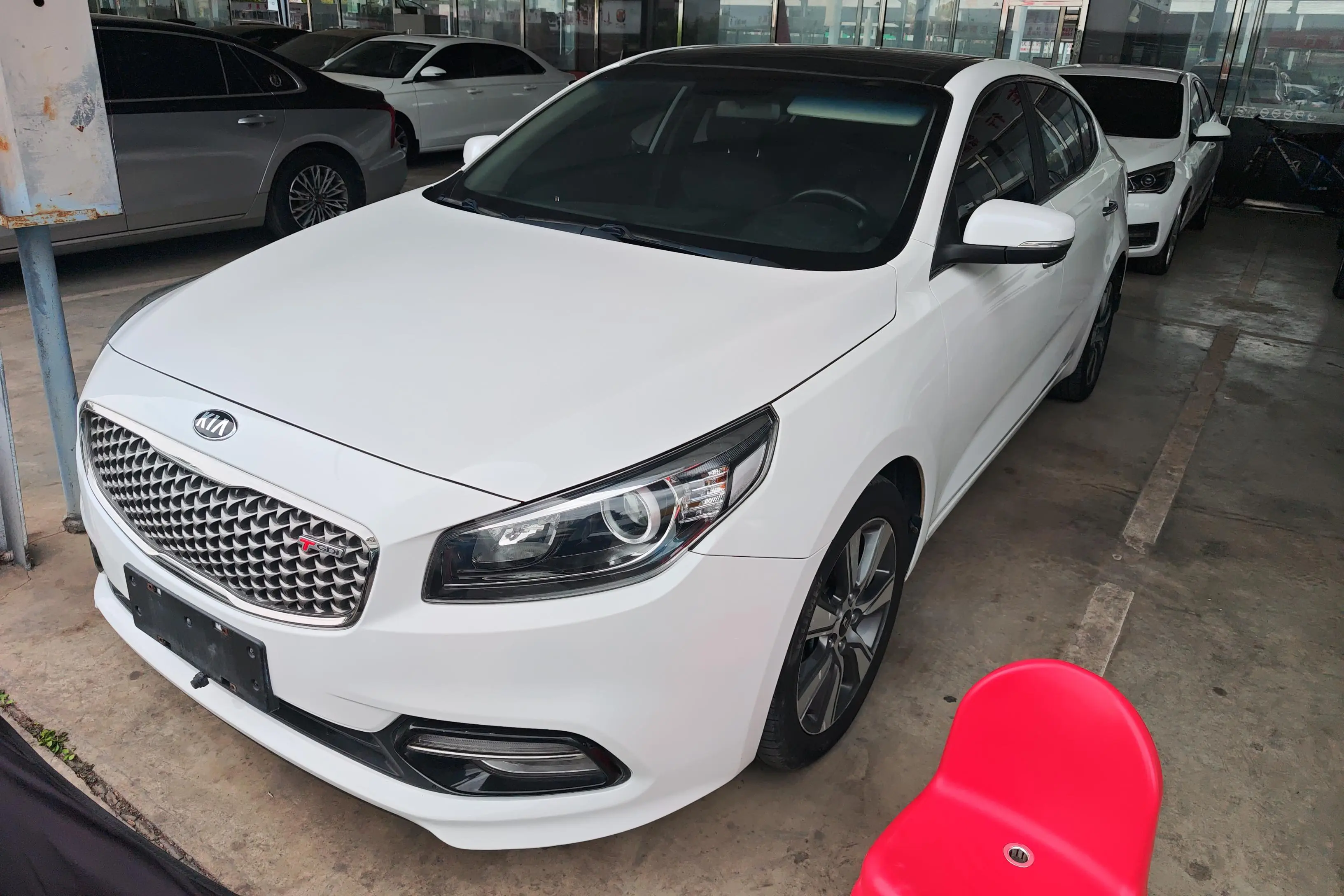 Kia K4