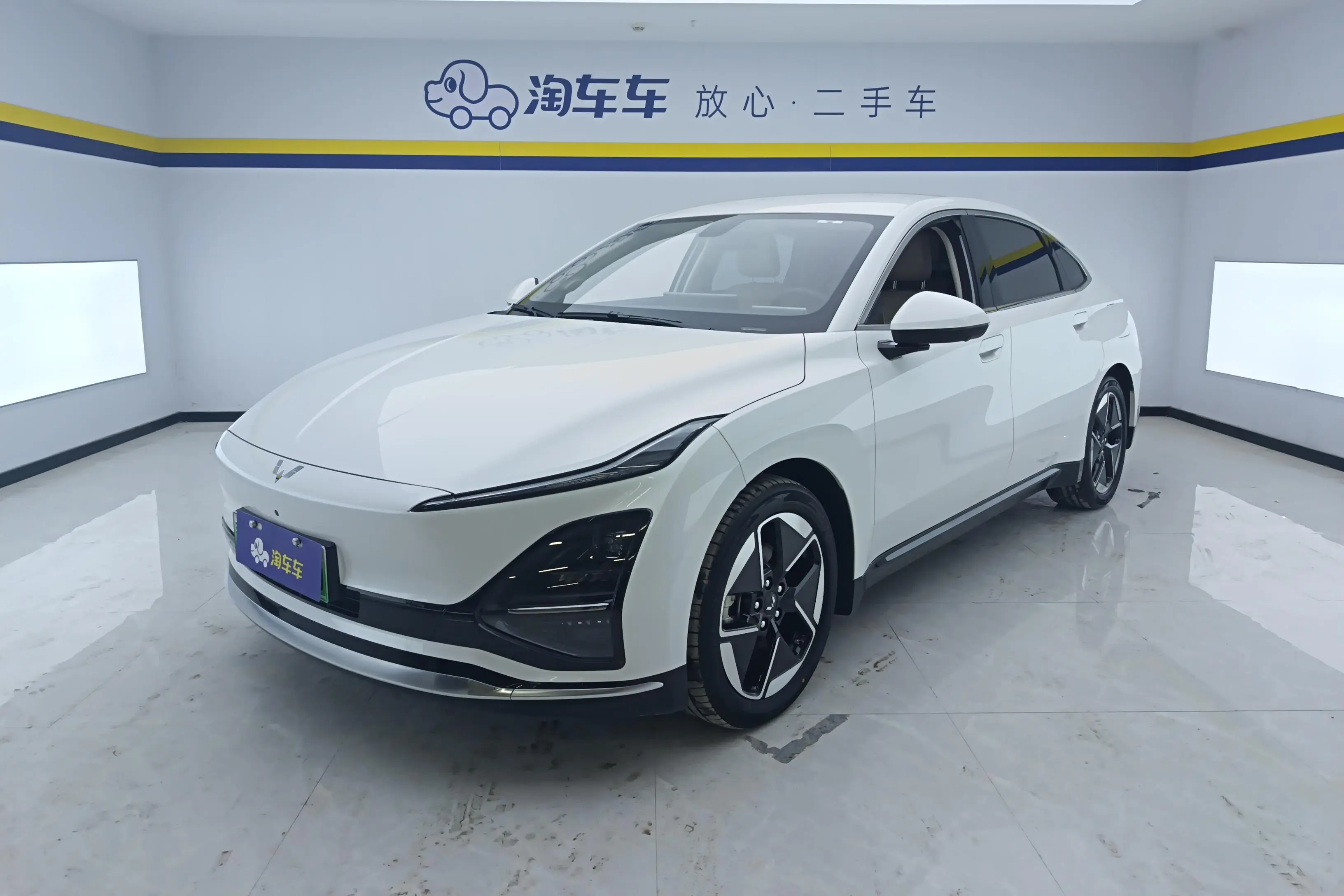 Wuling Starlight EV