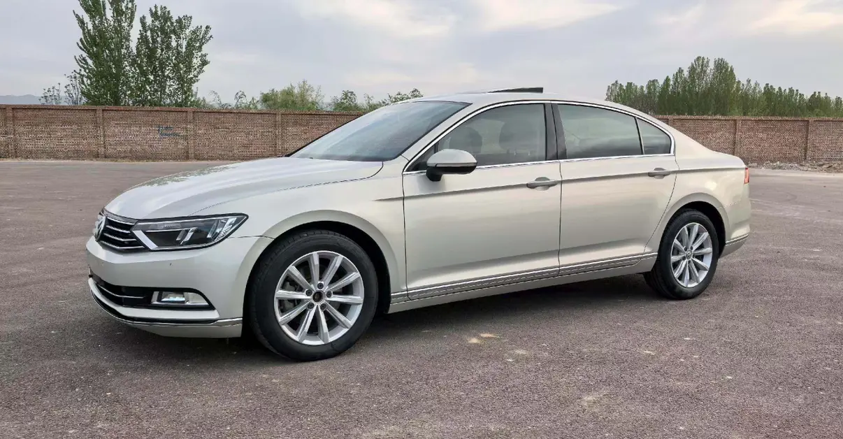Volkswagen Magotan