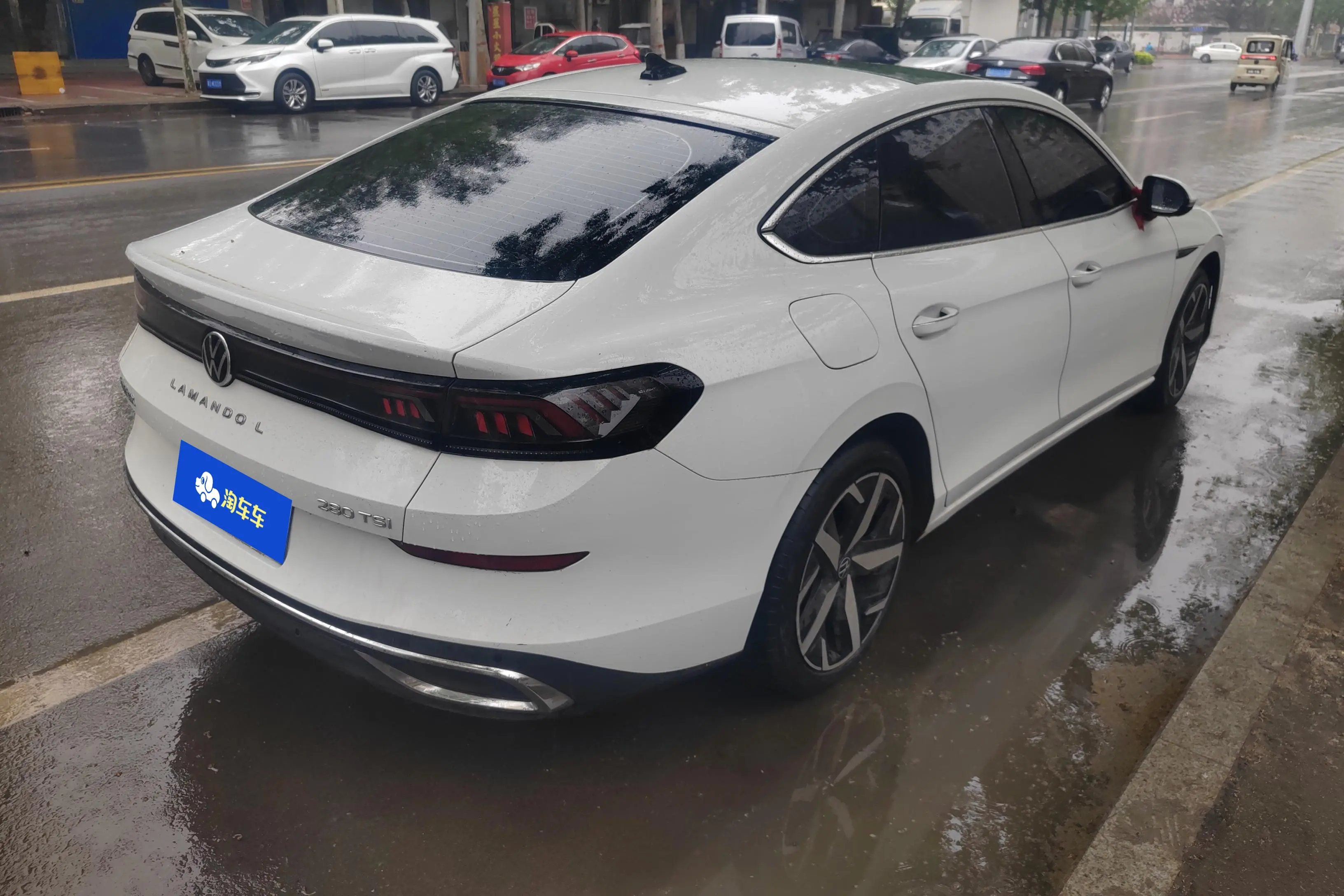 Volkswagen Lamando