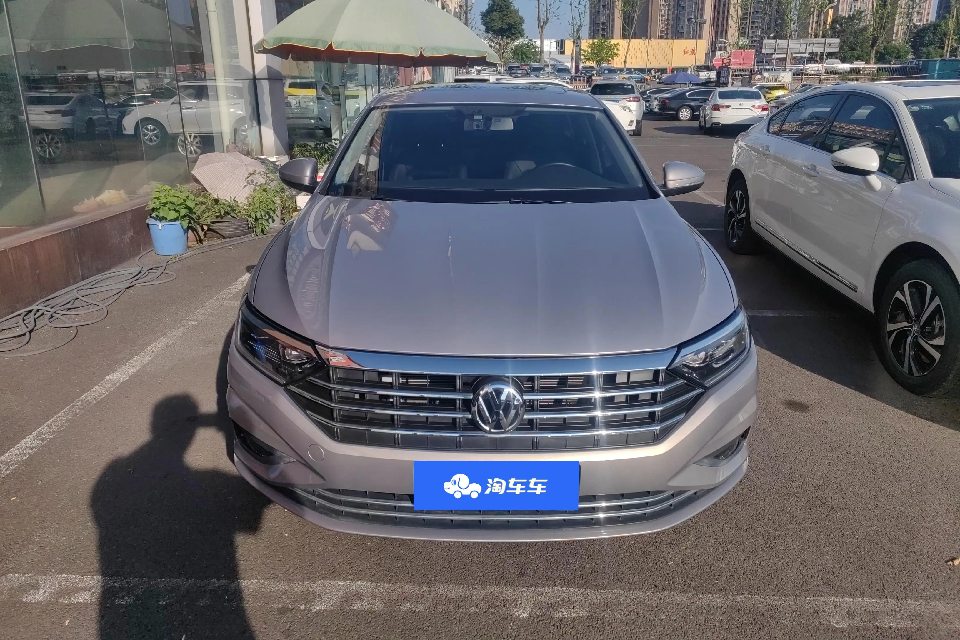 Volkswagen Sagitar