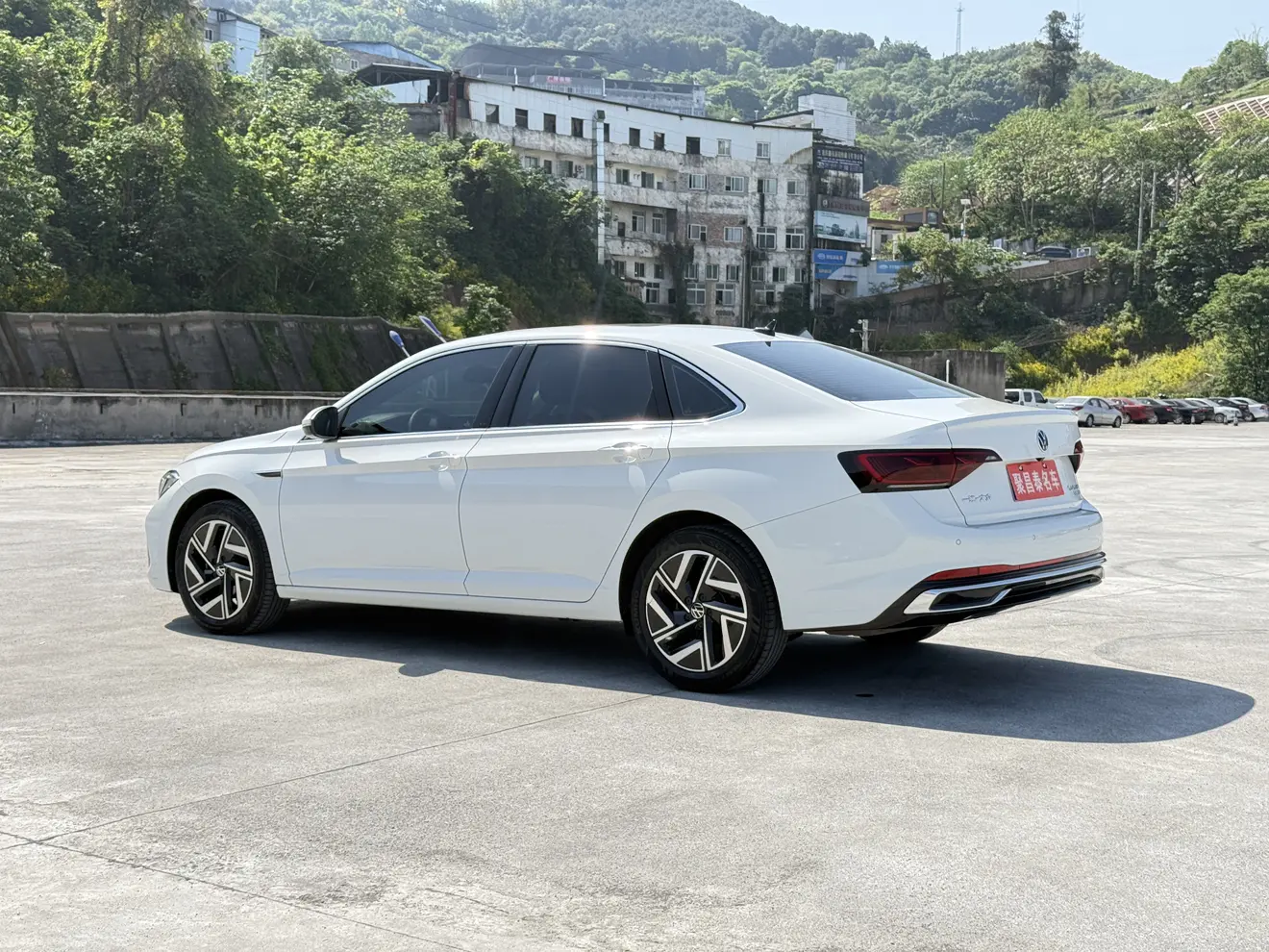 Volkswagen Sagitar