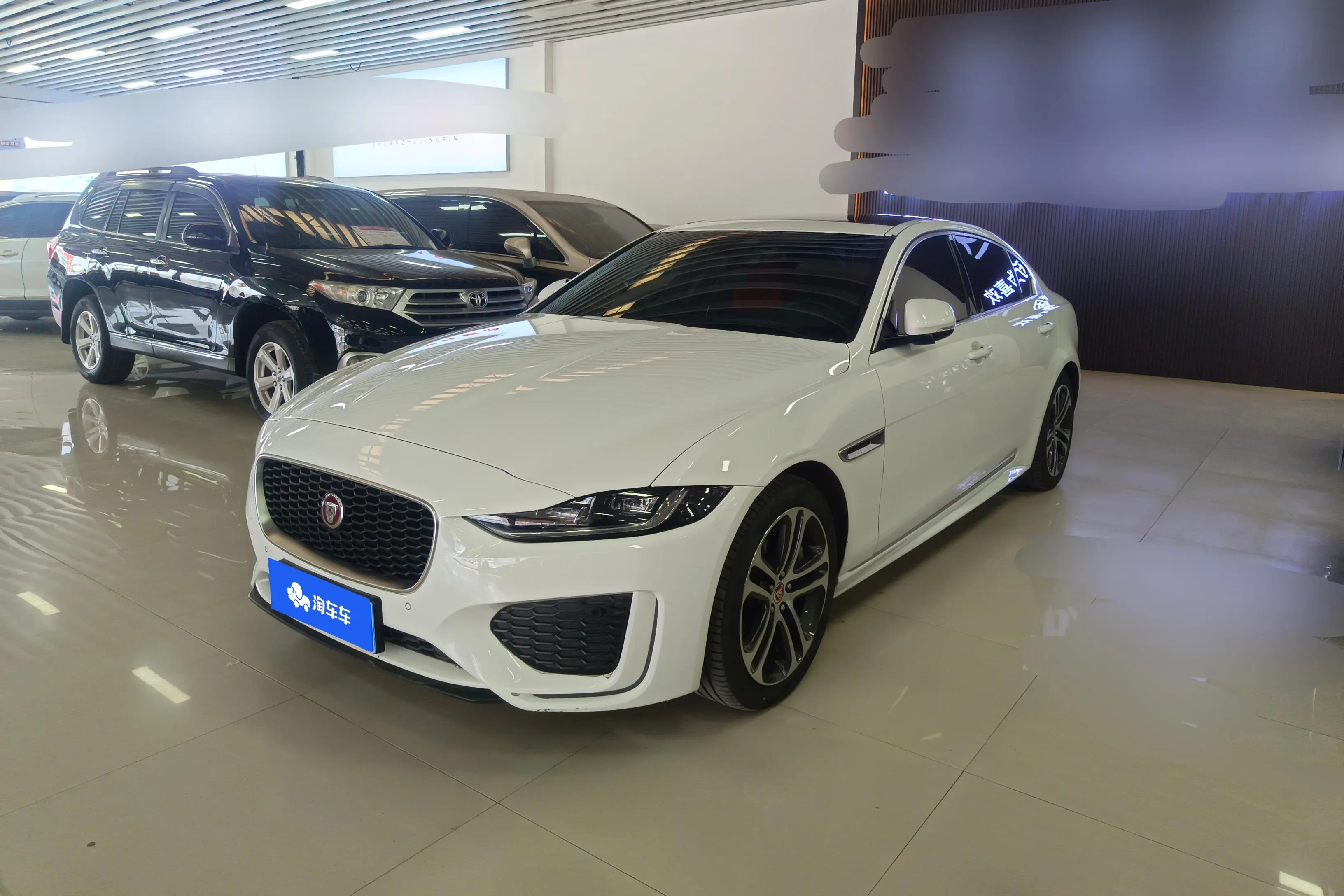Jaguar XEL