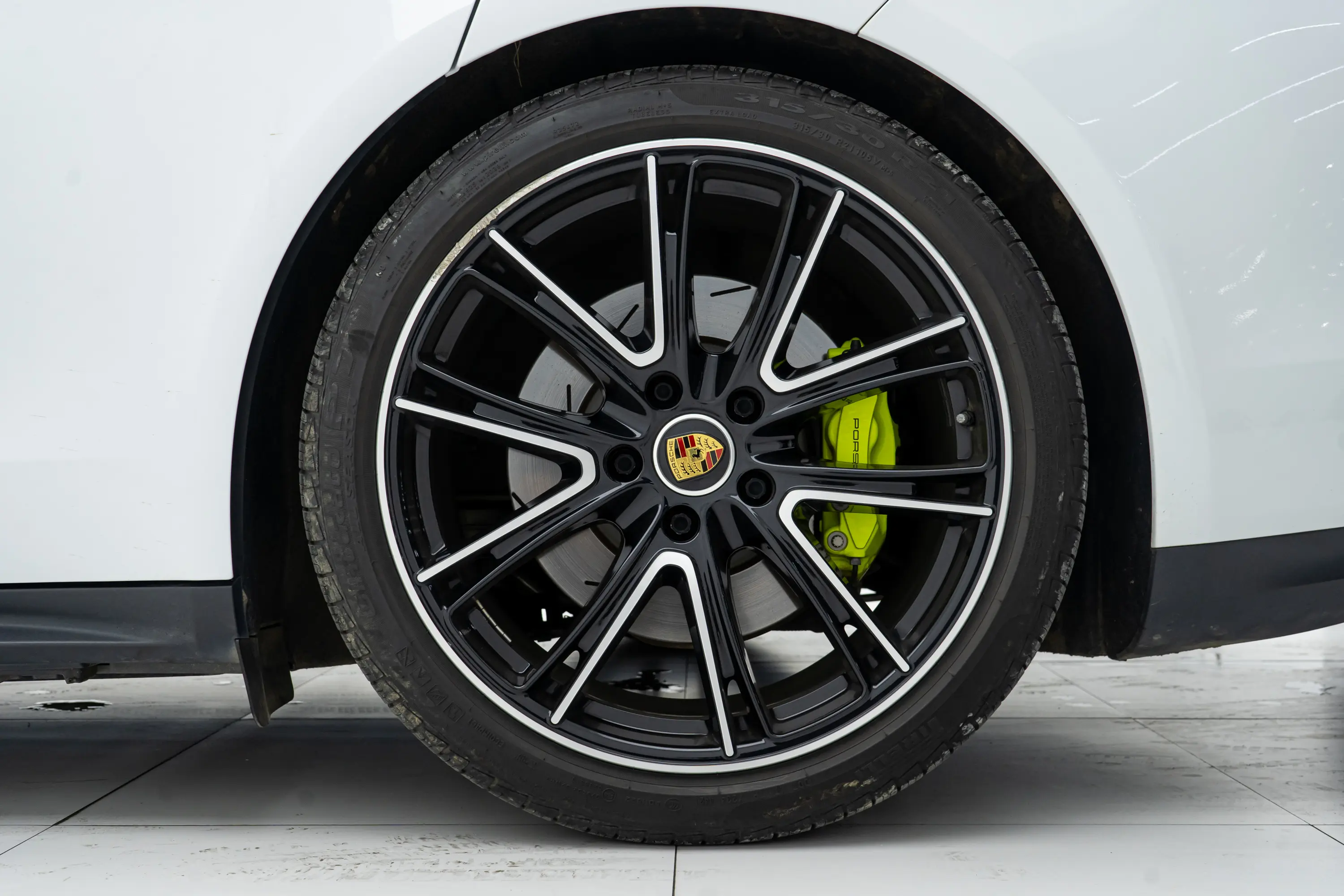 Porsche Panamera E-Hybrid