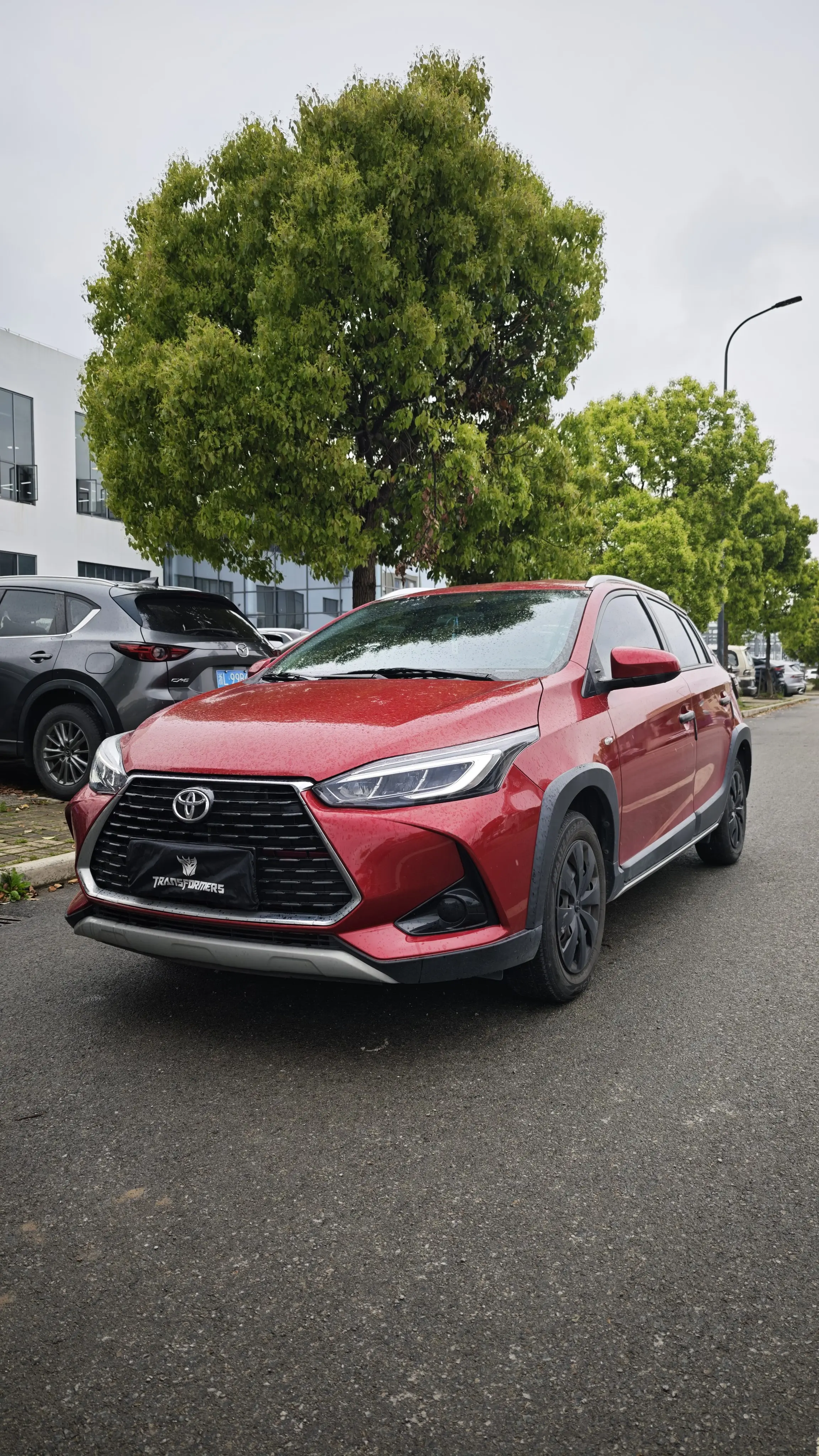 Toyota Yaris L