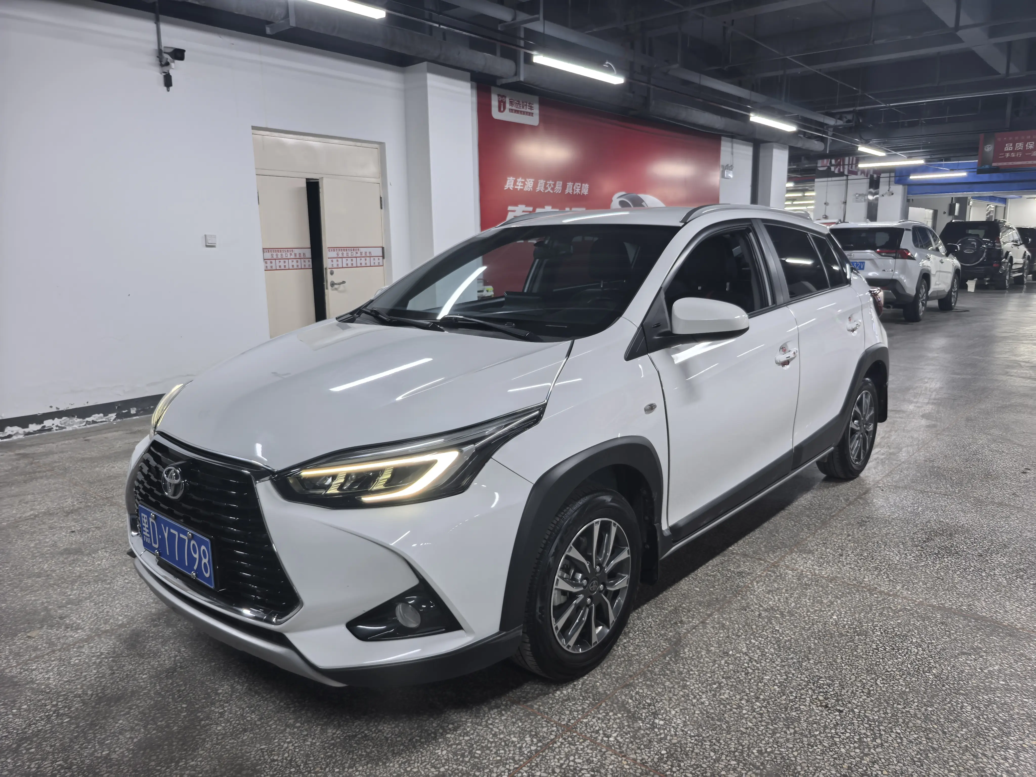 Toyota Yaris L