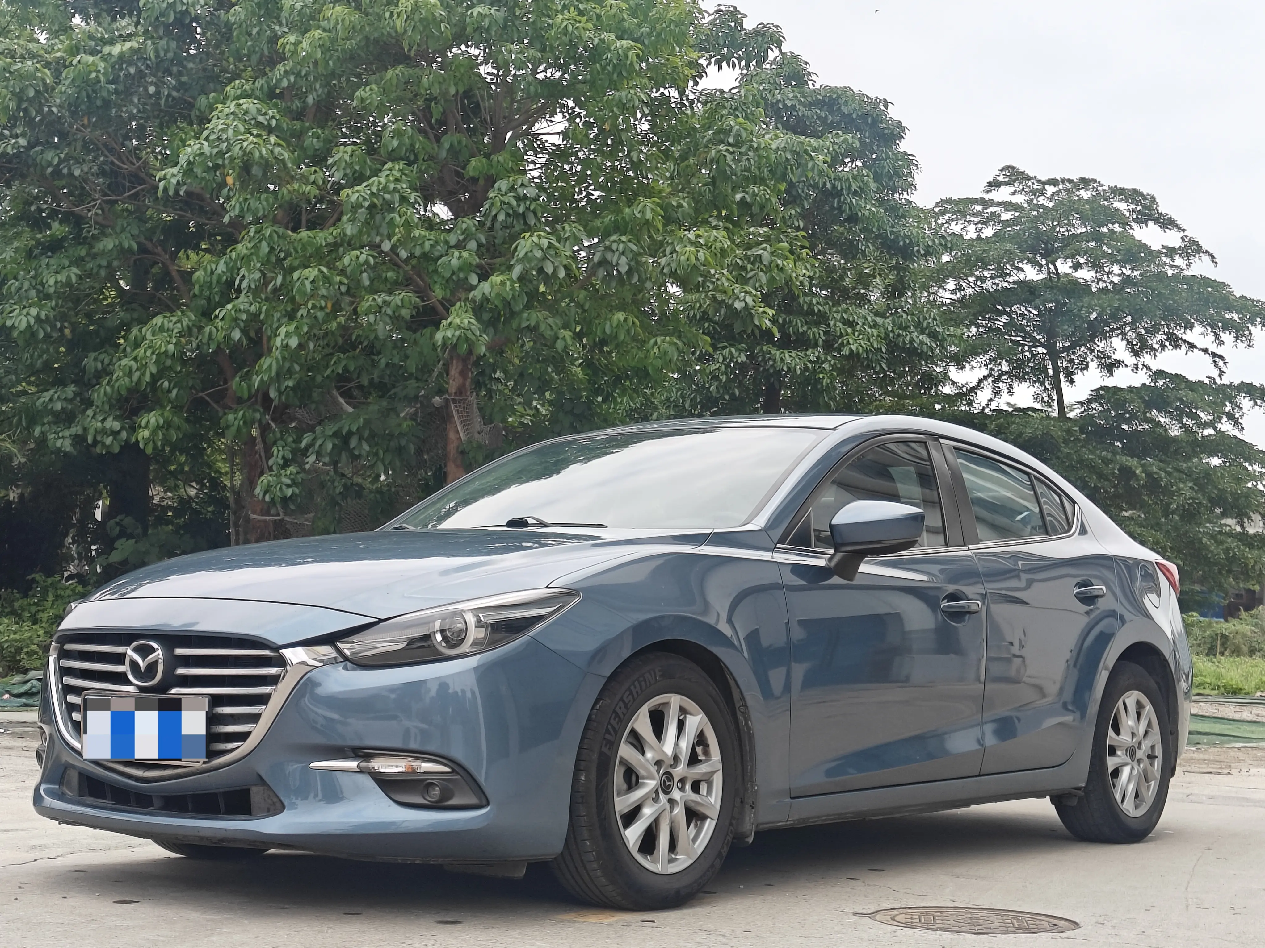 Mazda Axela