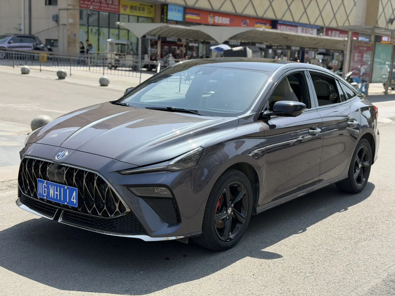 MG 5 Scorpio
