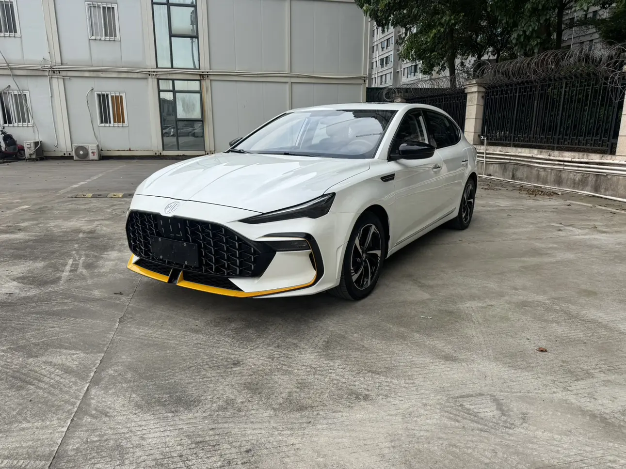 MG 6
