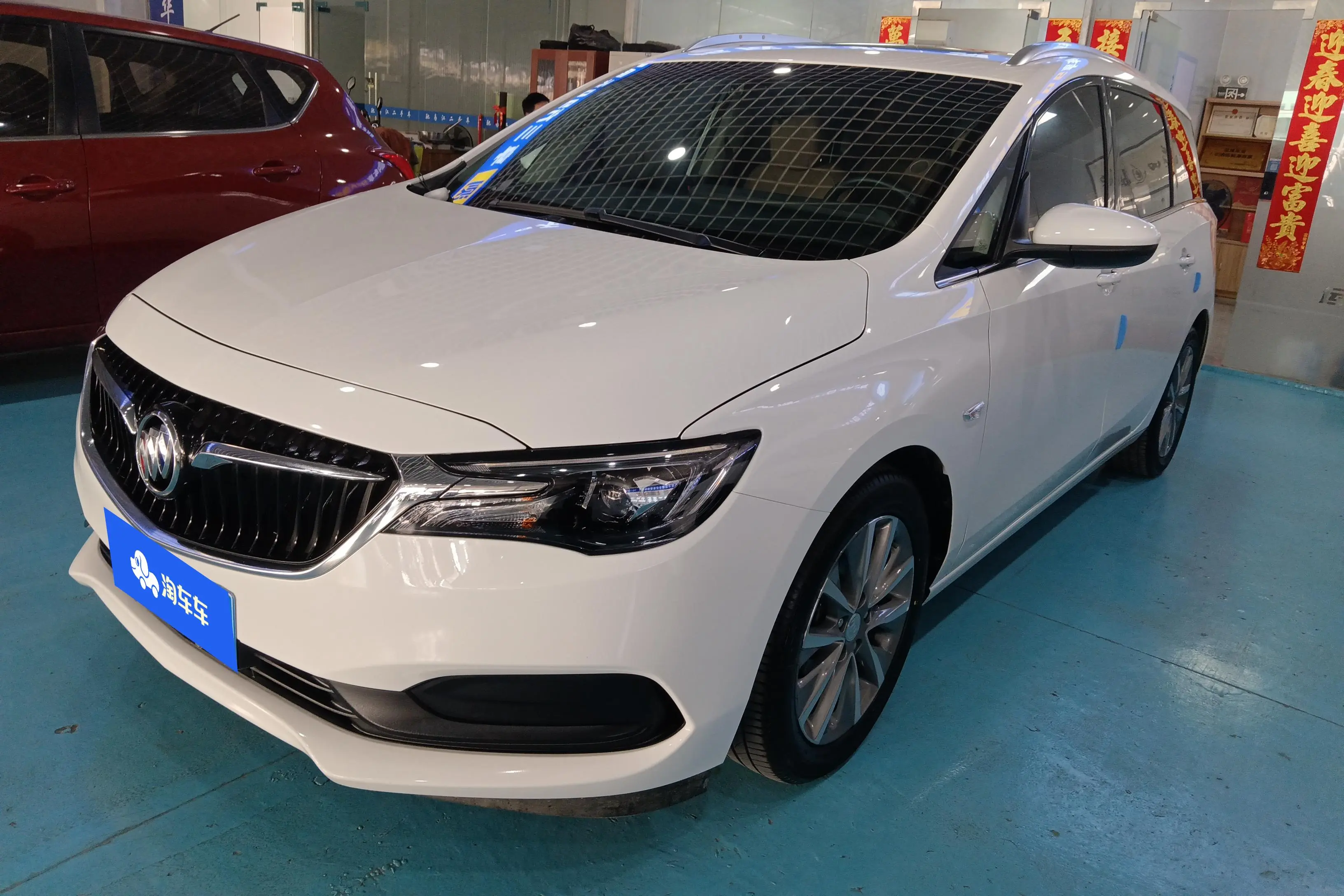 Buick GL6