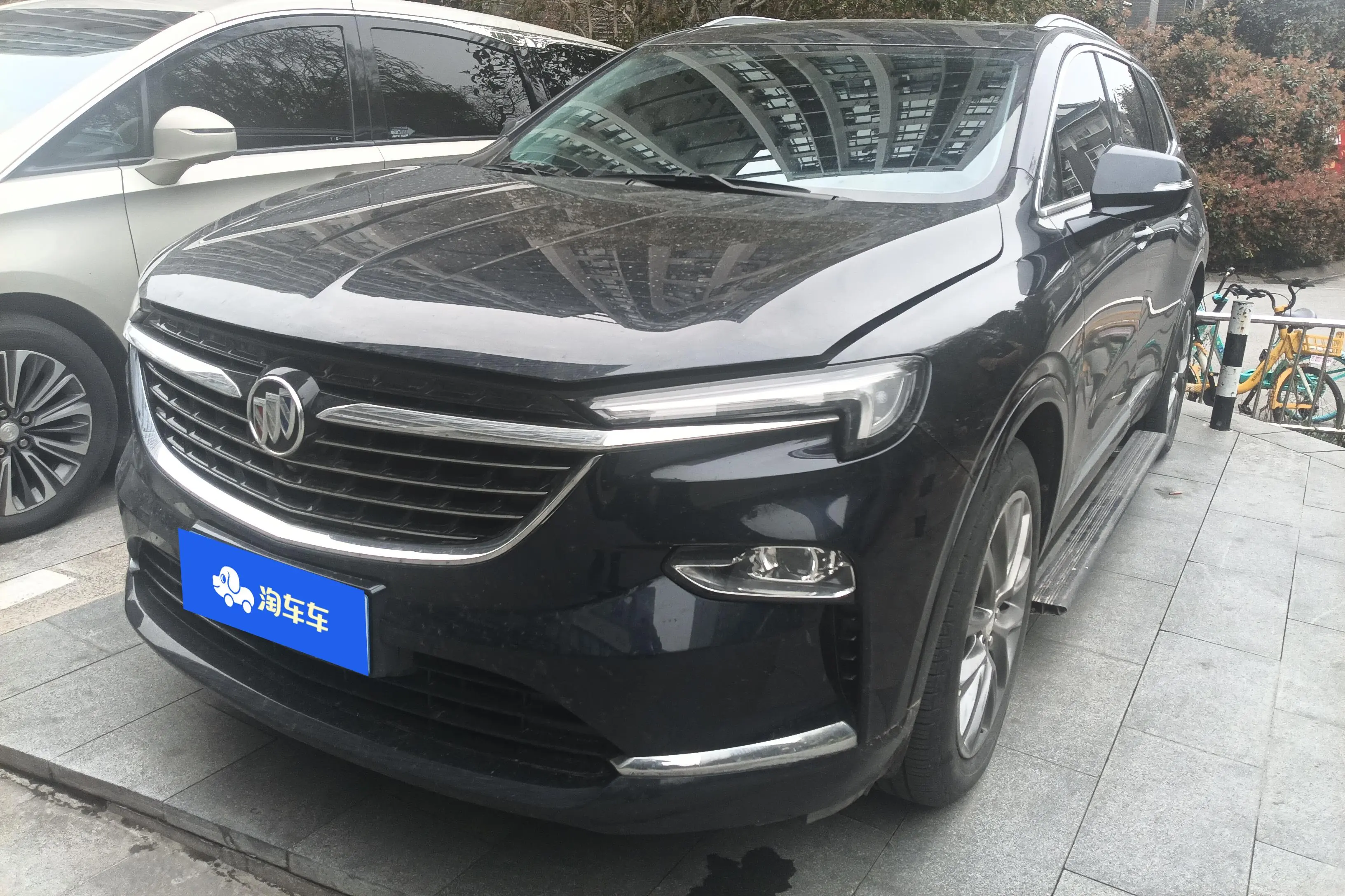Buick Angke Banner