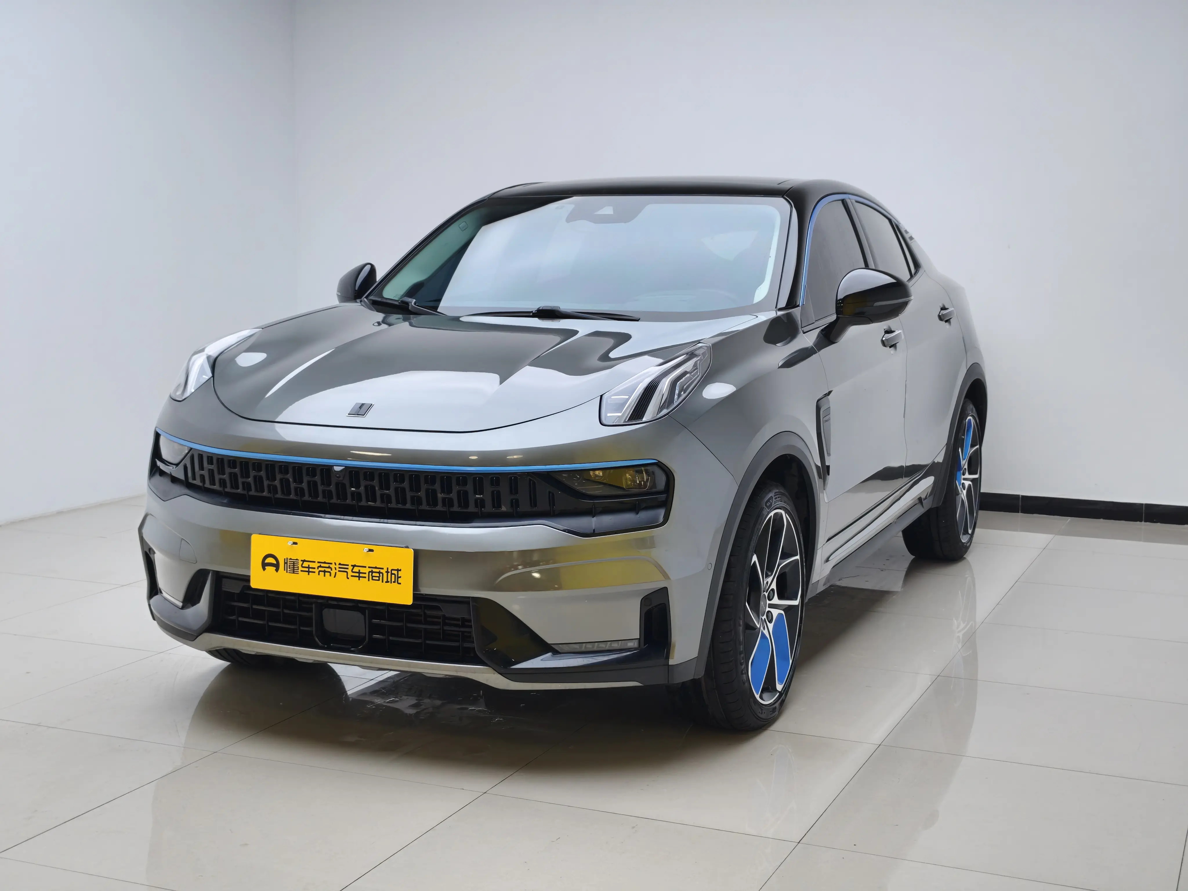 Lynk & Co 05