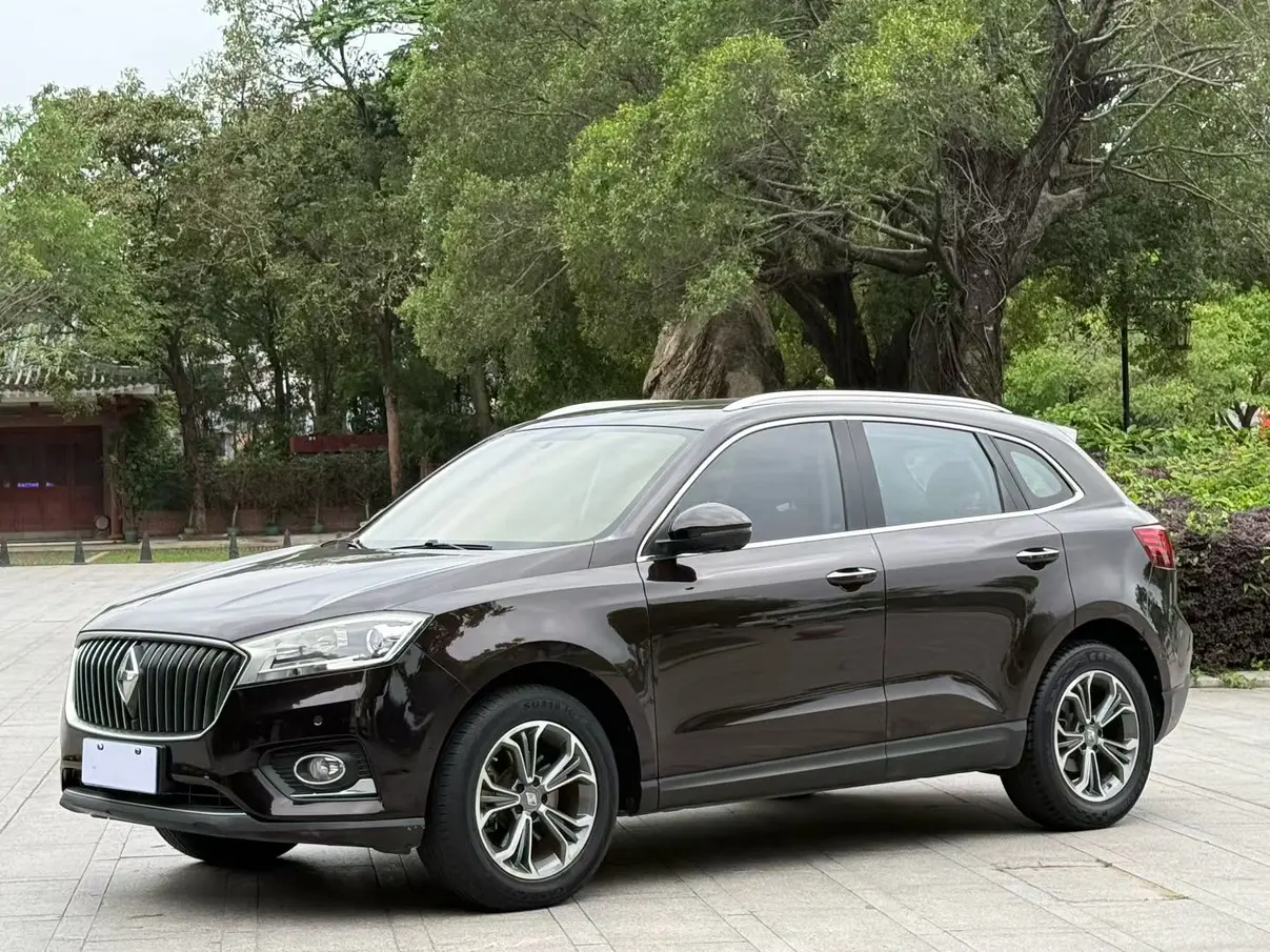 Borgward BX7