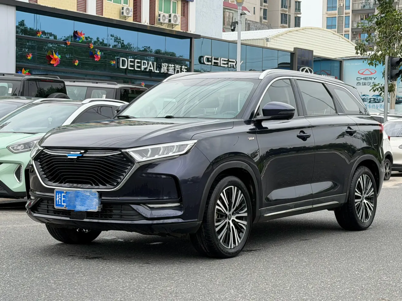Oshan Changan Auchan X7