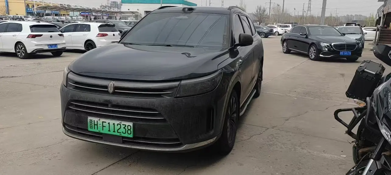 AITO M7