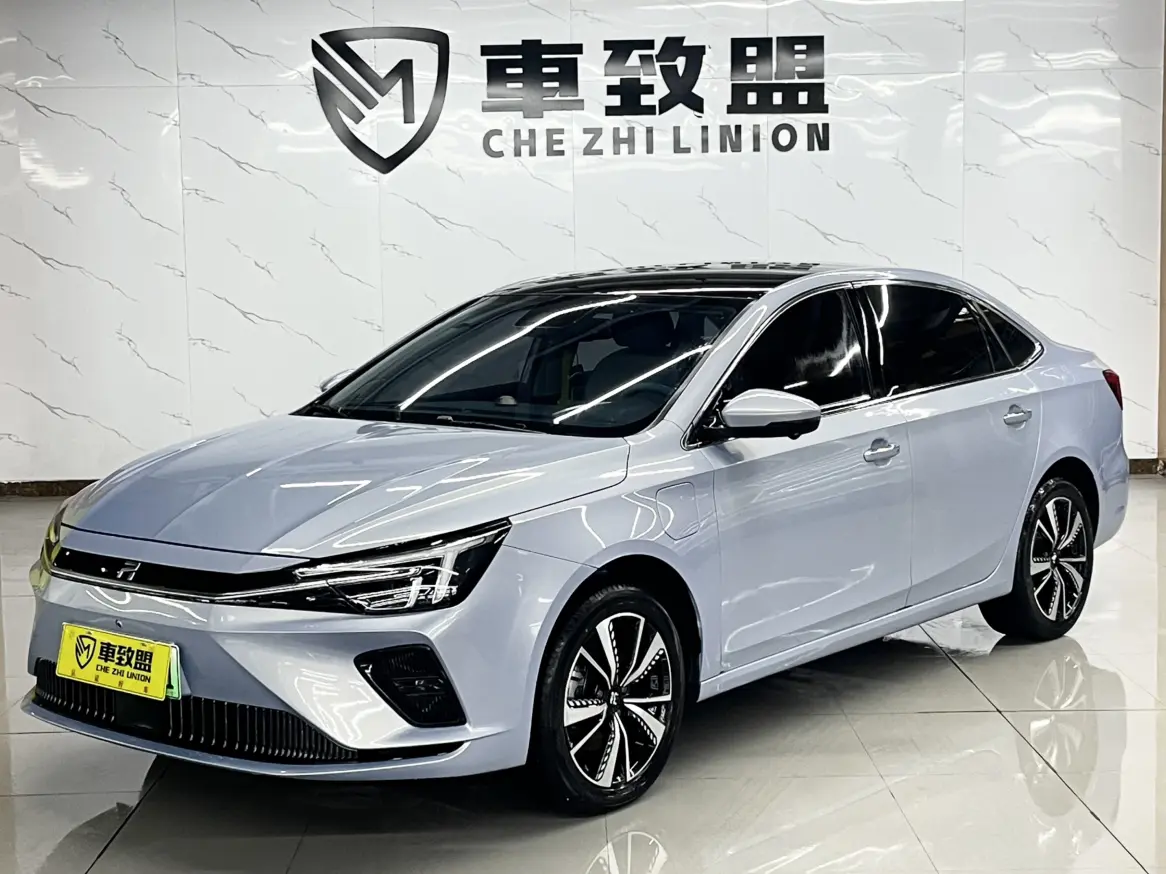 Rising Auto Feifan ER6