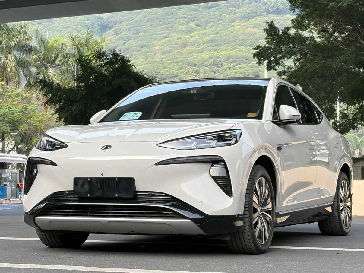 Denza N7