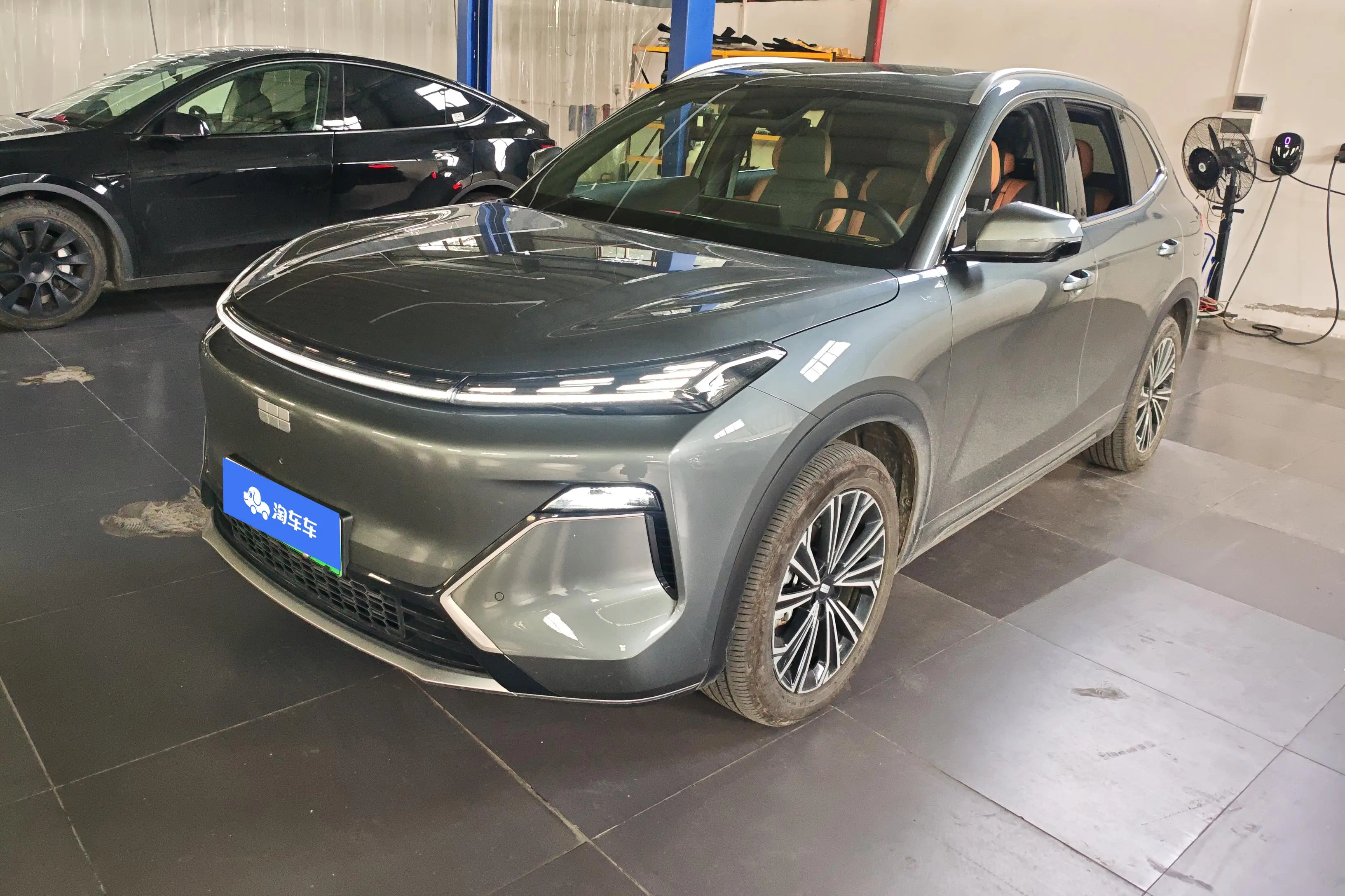 Geely Galaxy Starship 7 EM-i