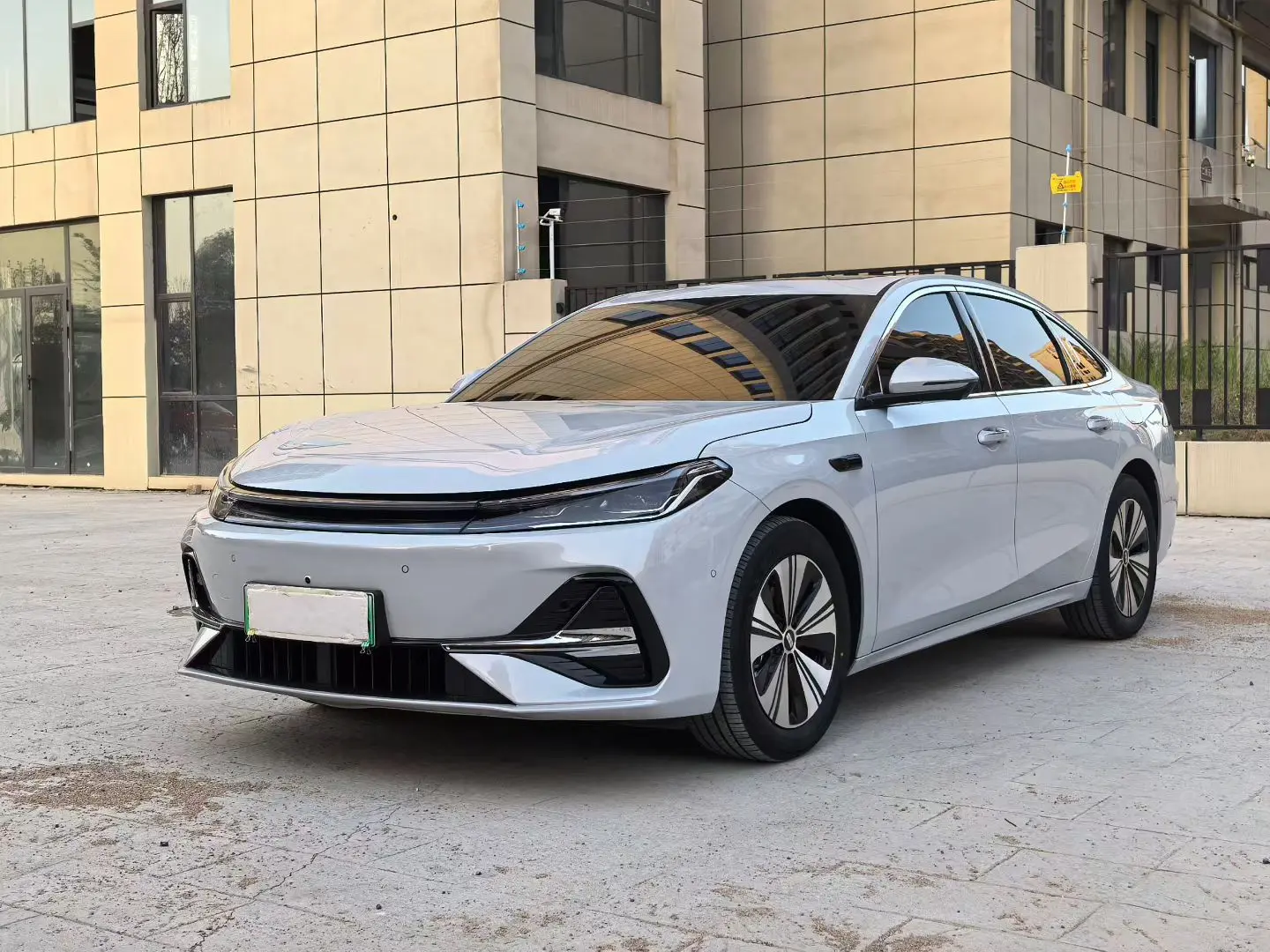 Geely Galaxy A7 PHEV