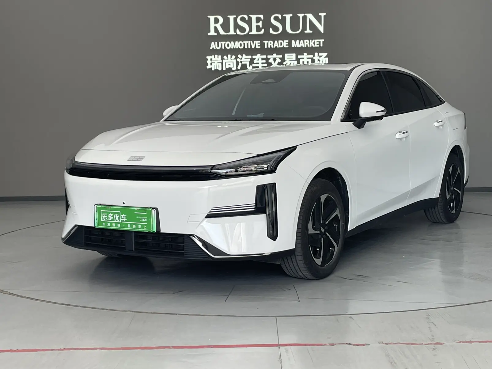 Geely Galaxy L6