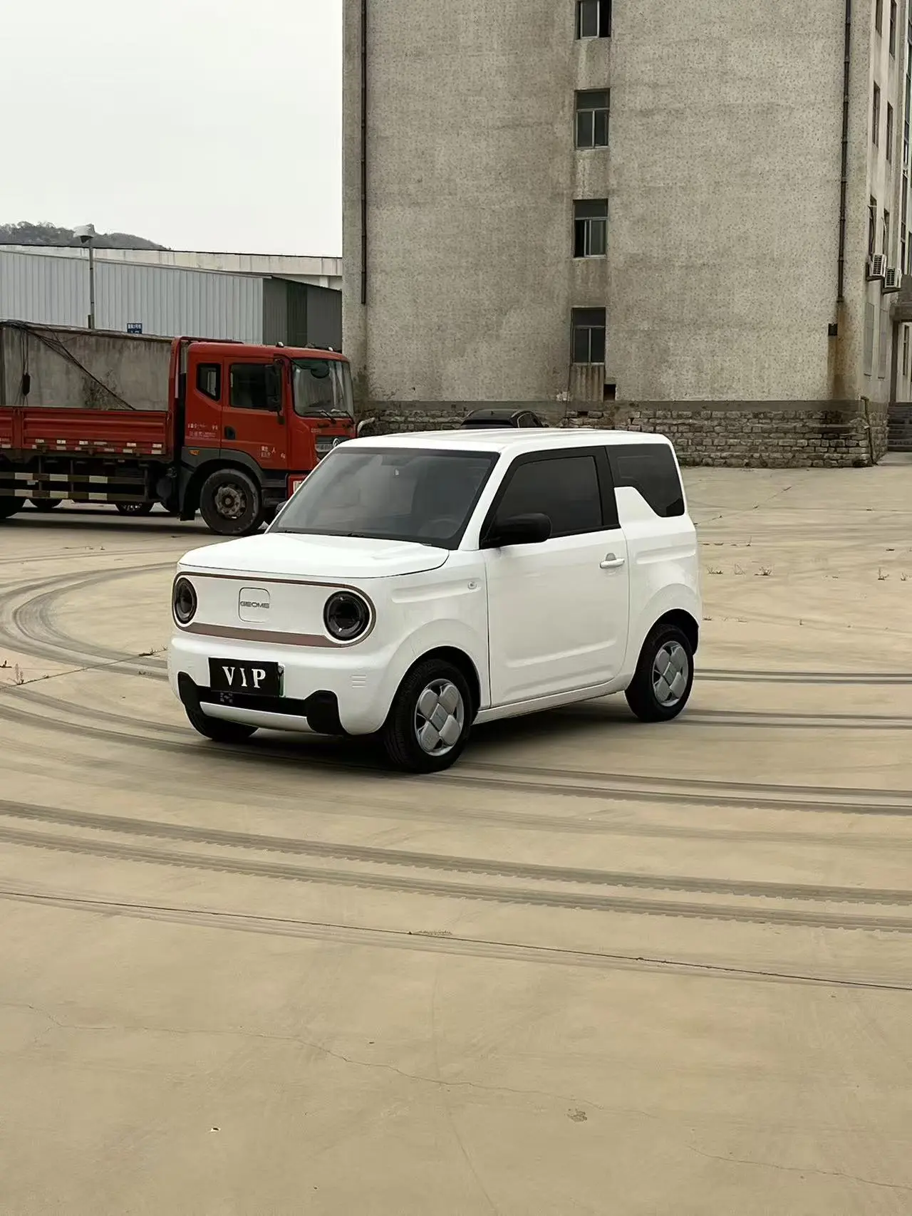 Geely Panda