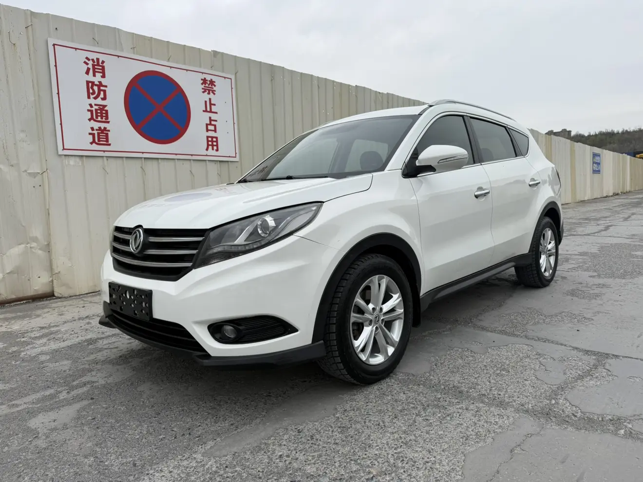 Dongfeng Fengon 580