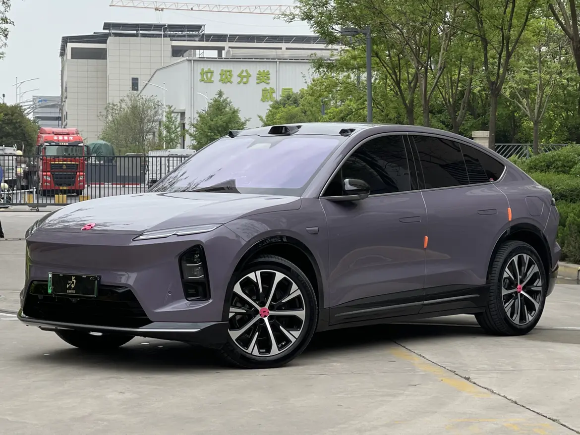 NIO EC6
