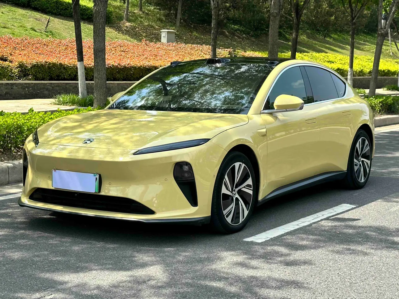 NIO ET5