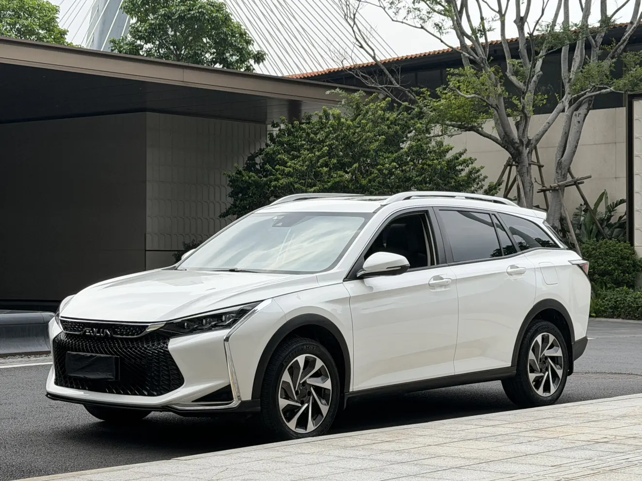 Dongfeng Yixuan GS