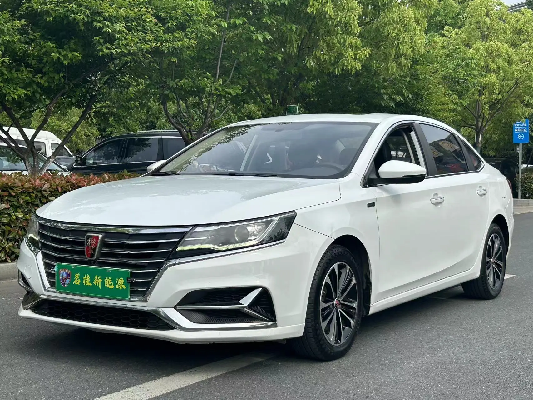 Roewe ei6