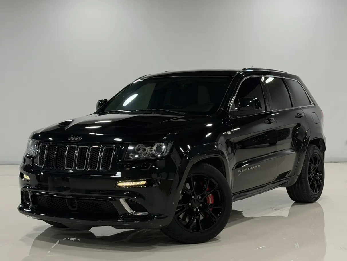 Jeep Grand Cherokee SRT