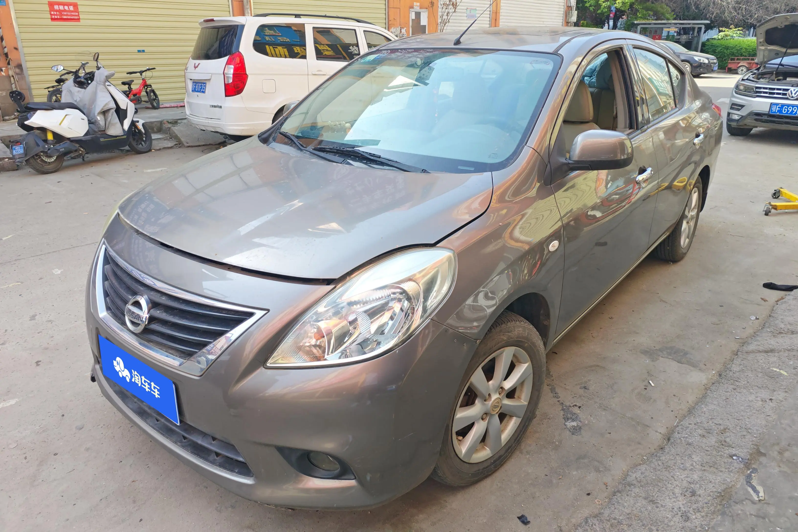 Nissan Sunlight