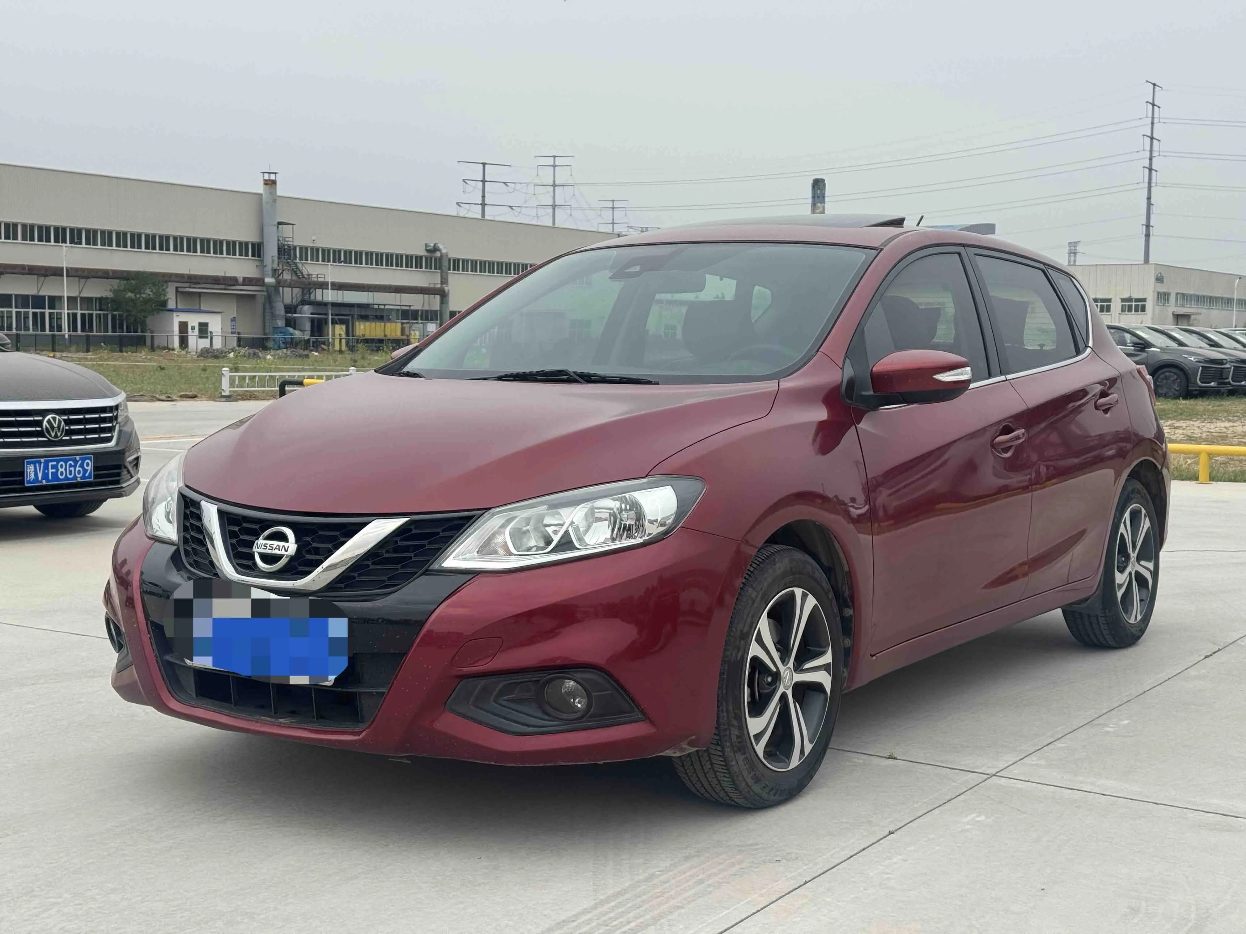 Nissan Tiida
