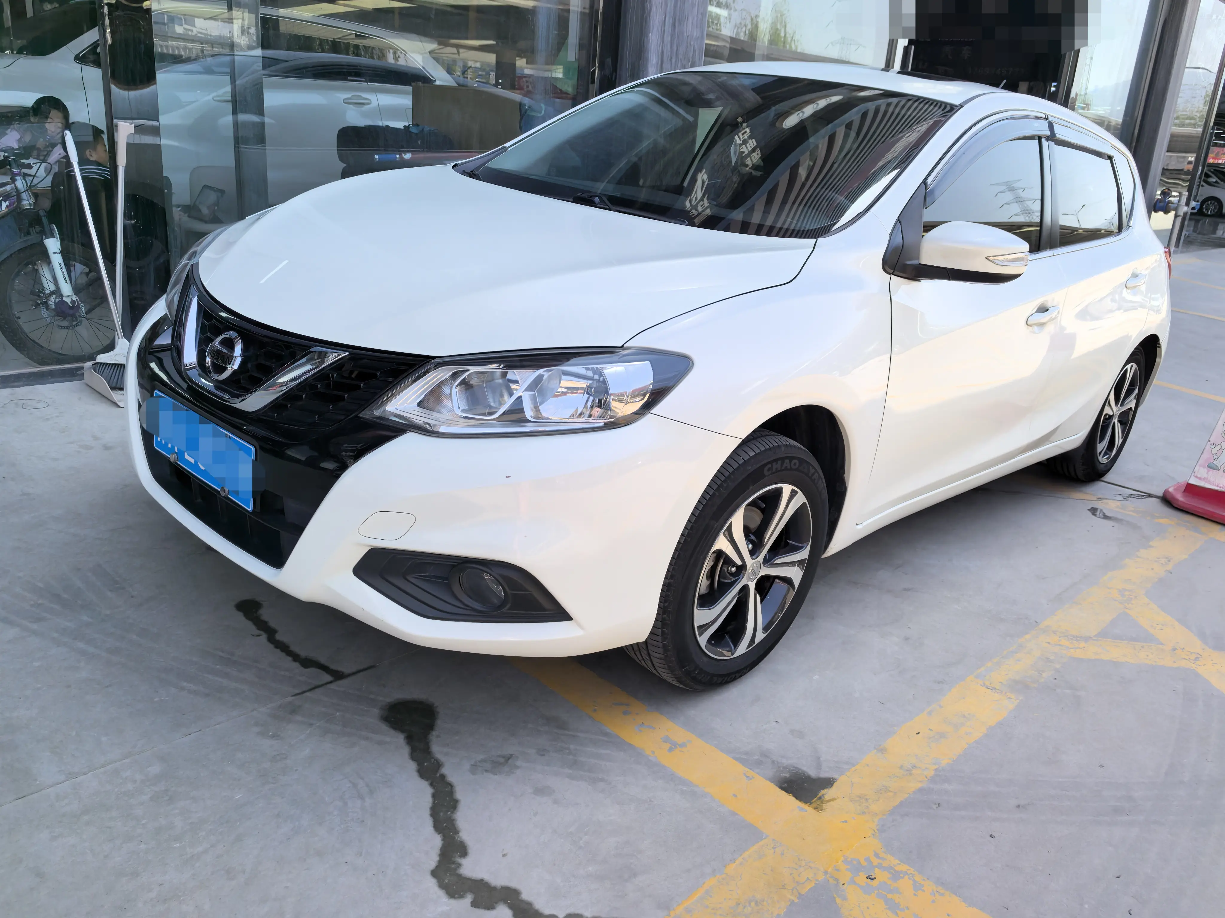 Nissan Tiida