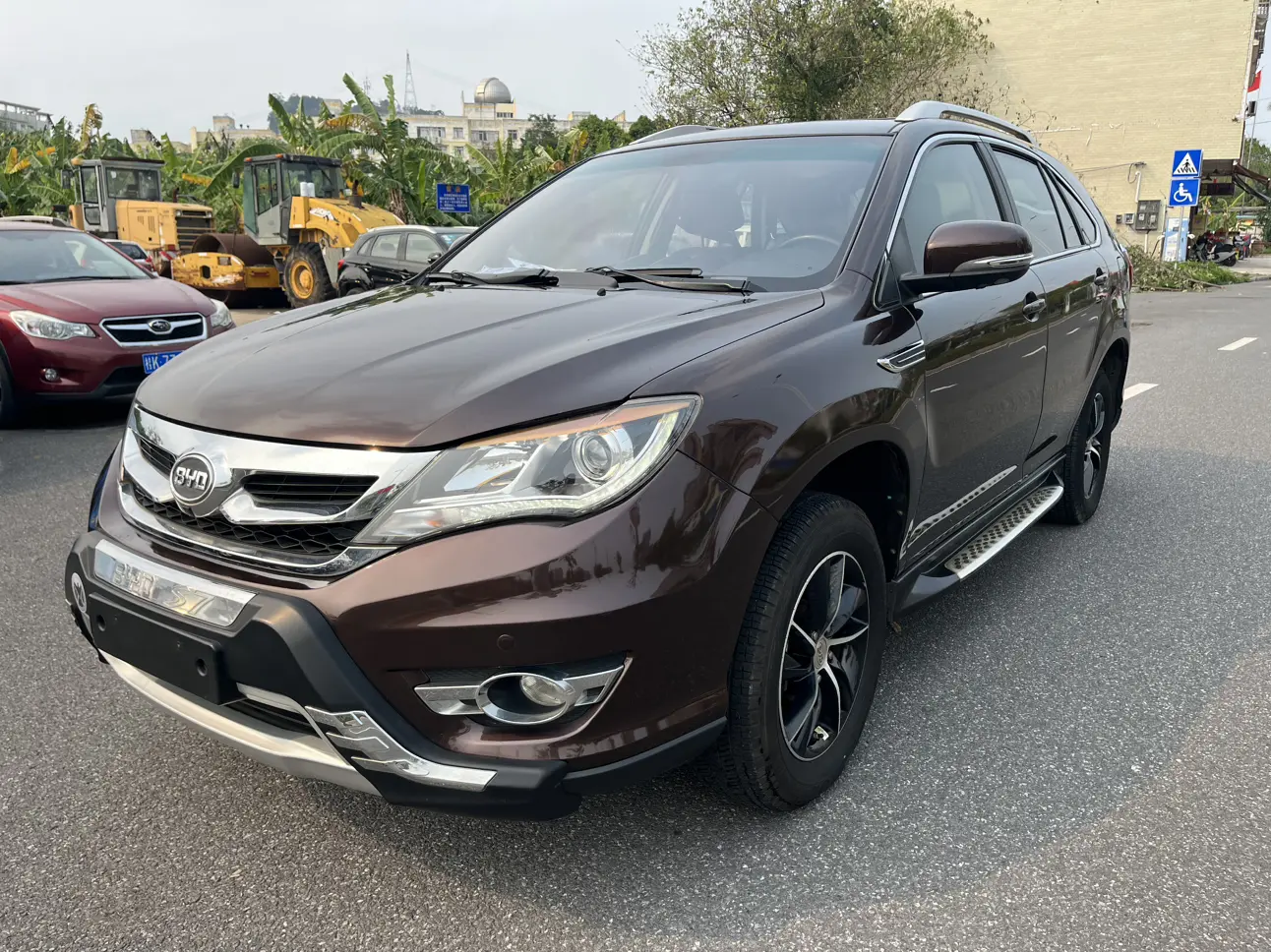 BYD S7