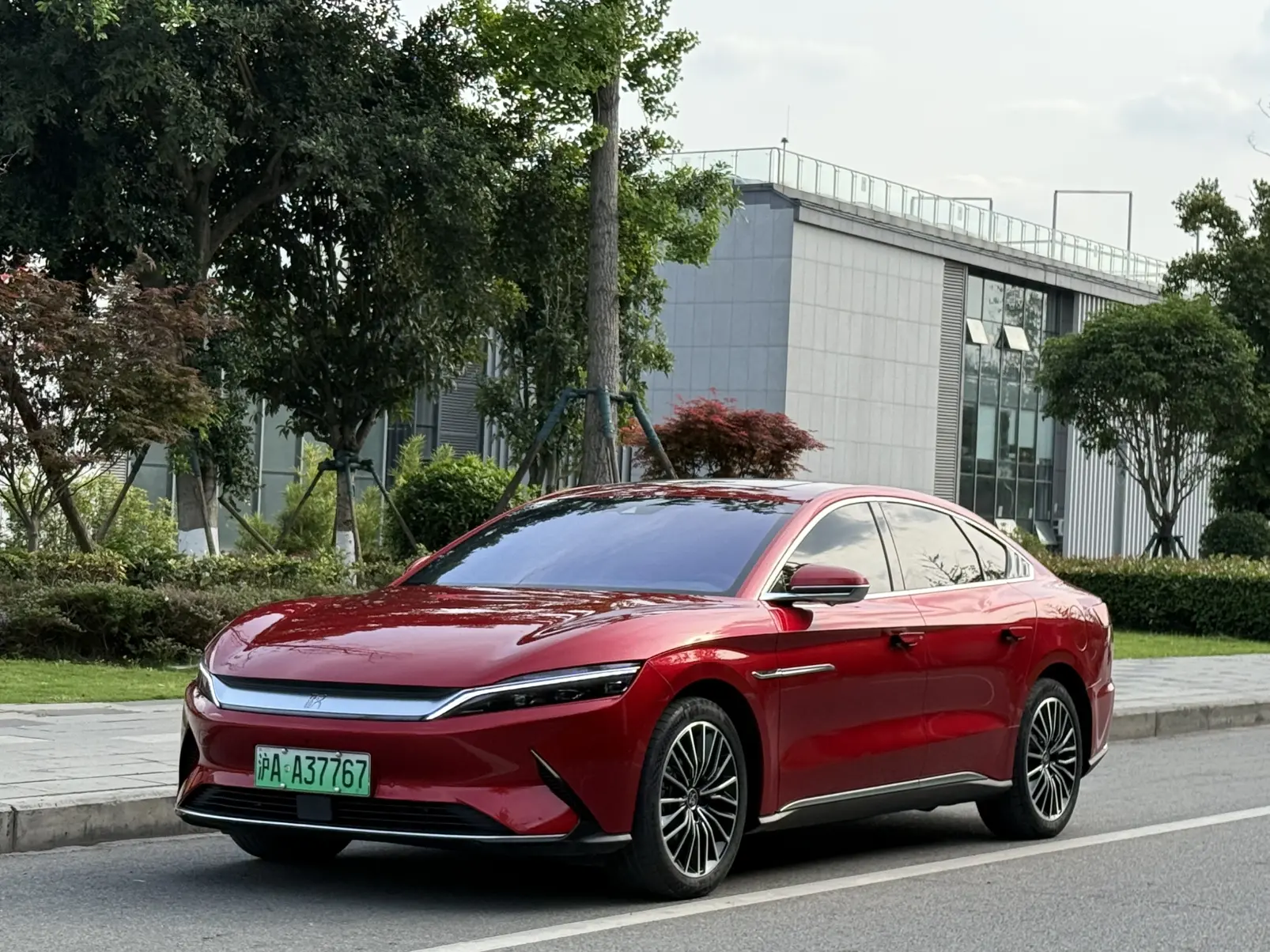 BYD Han EV