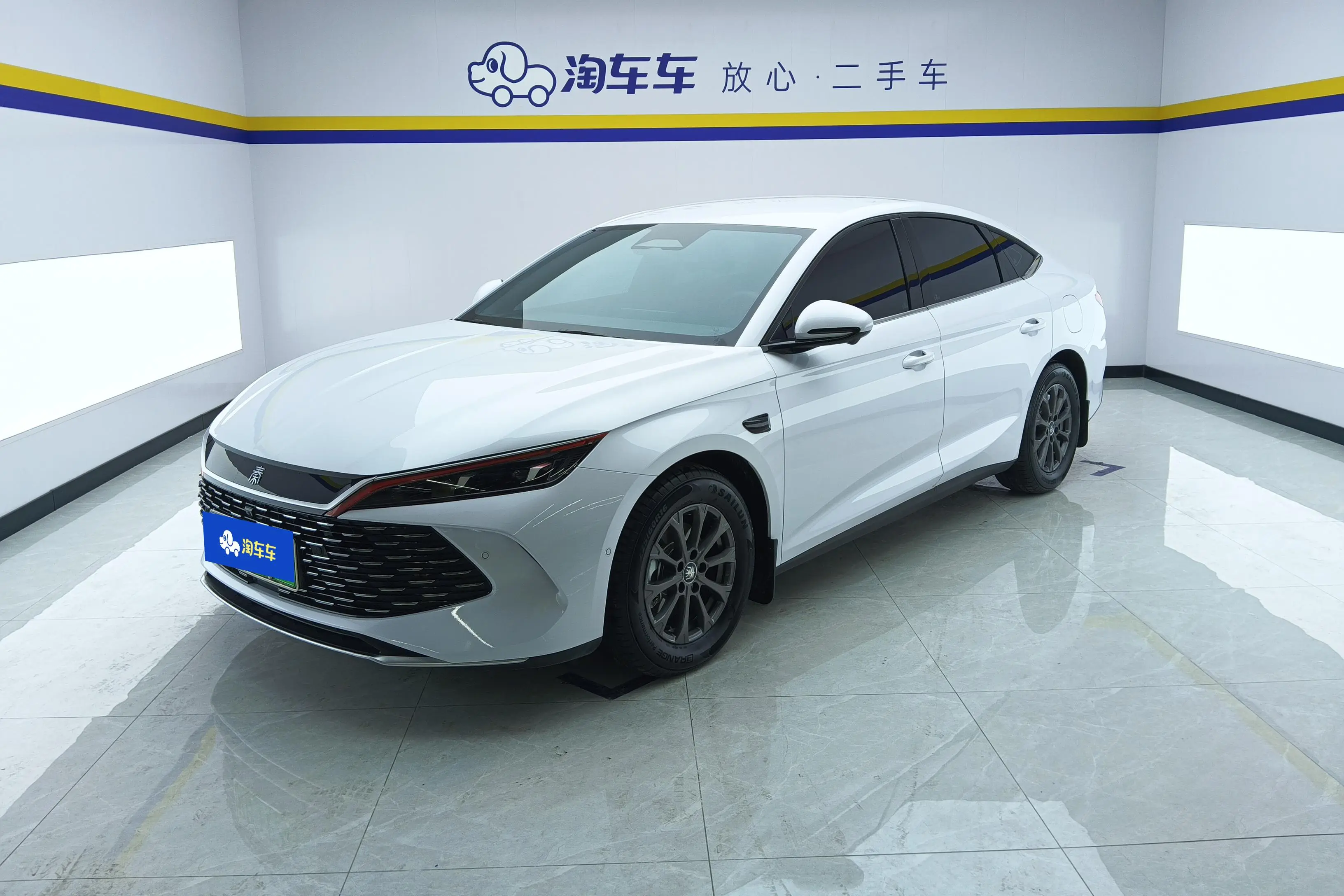 BYD Qin L DM
