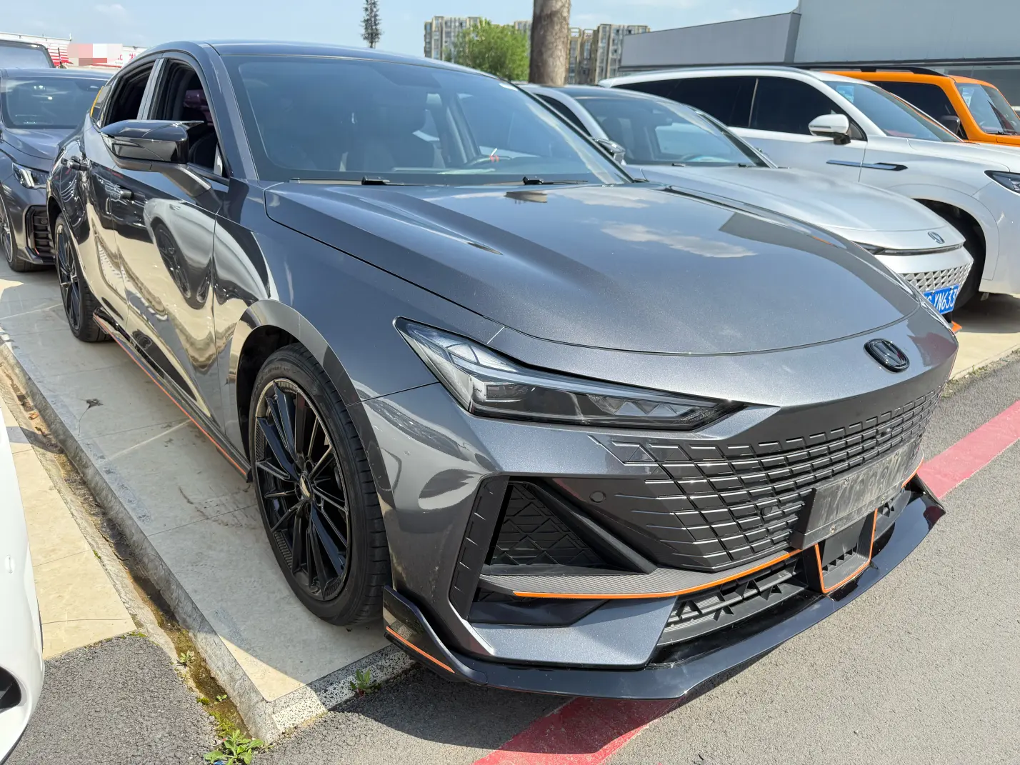 Changan UNI-V