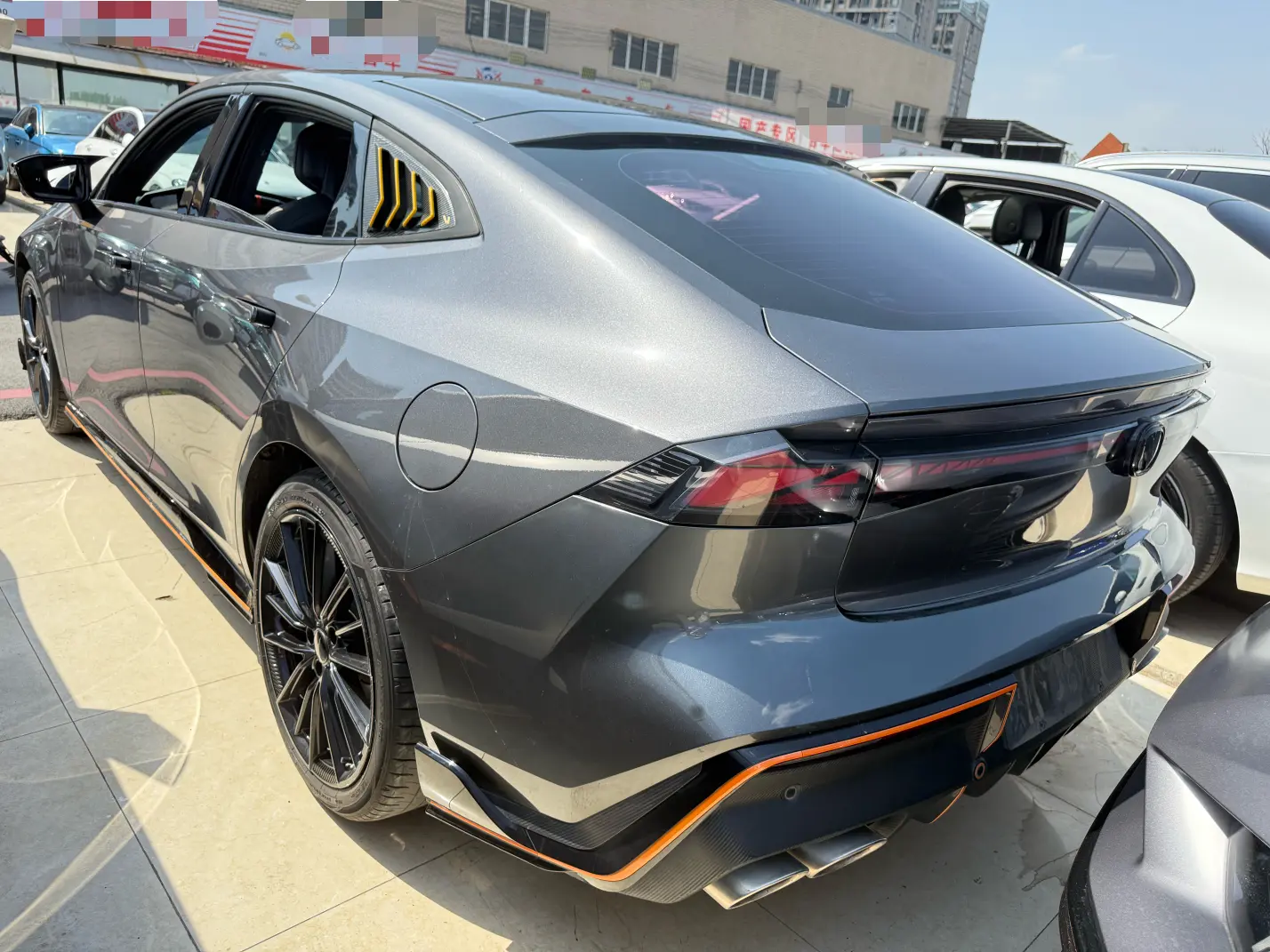 Changan UNI-V